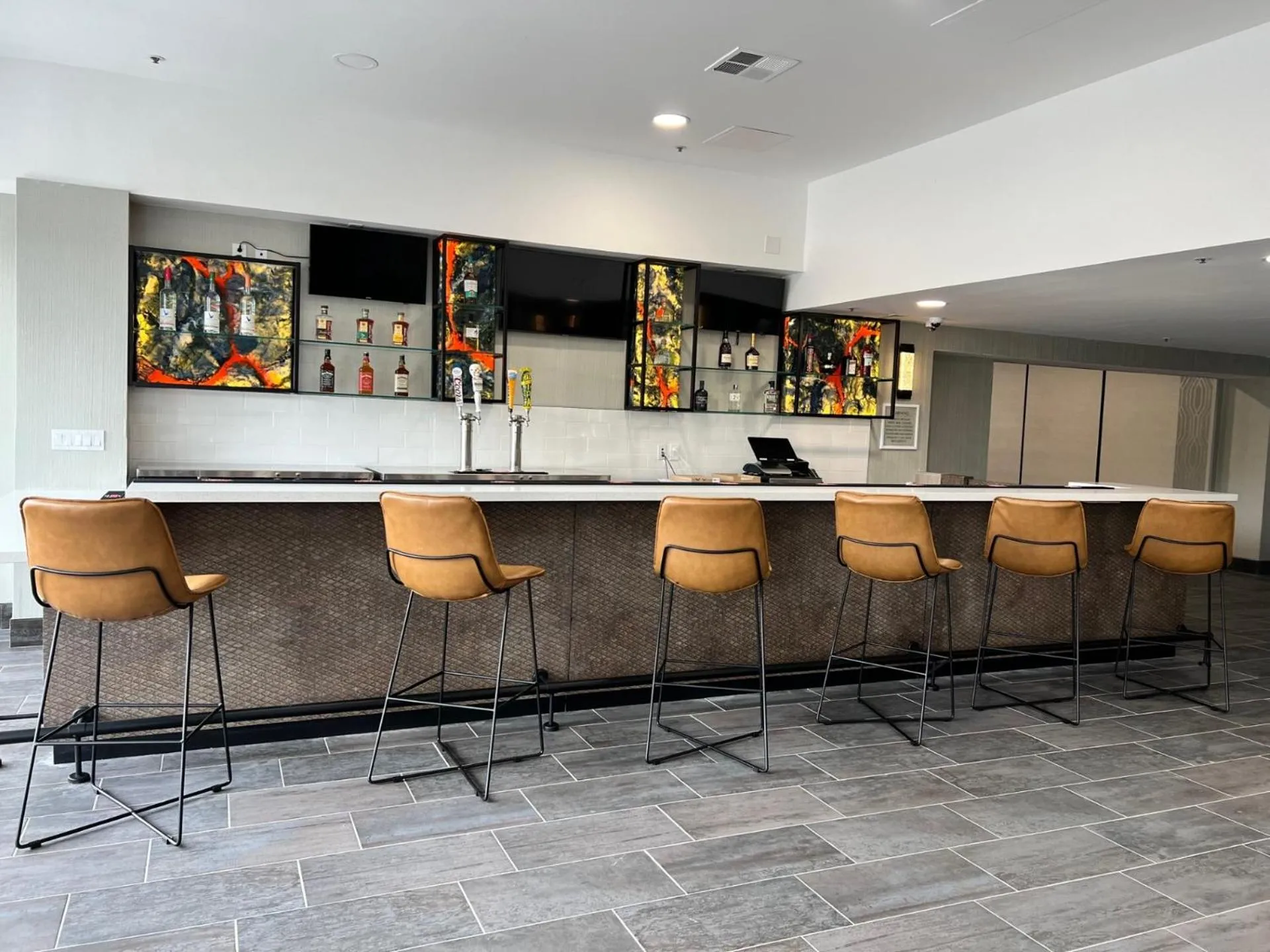 Lounge or bar in DoubleTree by Hilton Livermore, CA