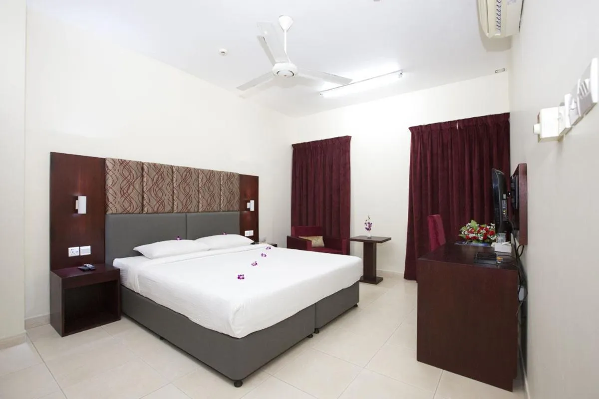 Bedroom, Bed in Samara Hotel