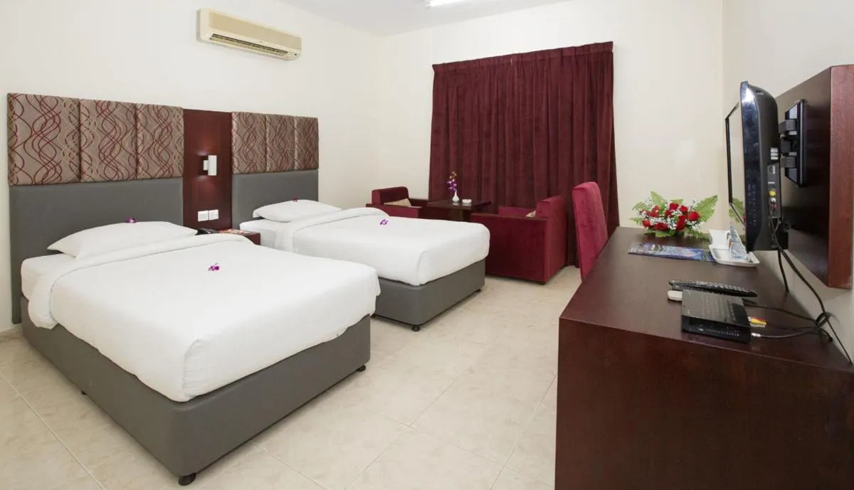 Bedroom, Bed in Samara Hotel