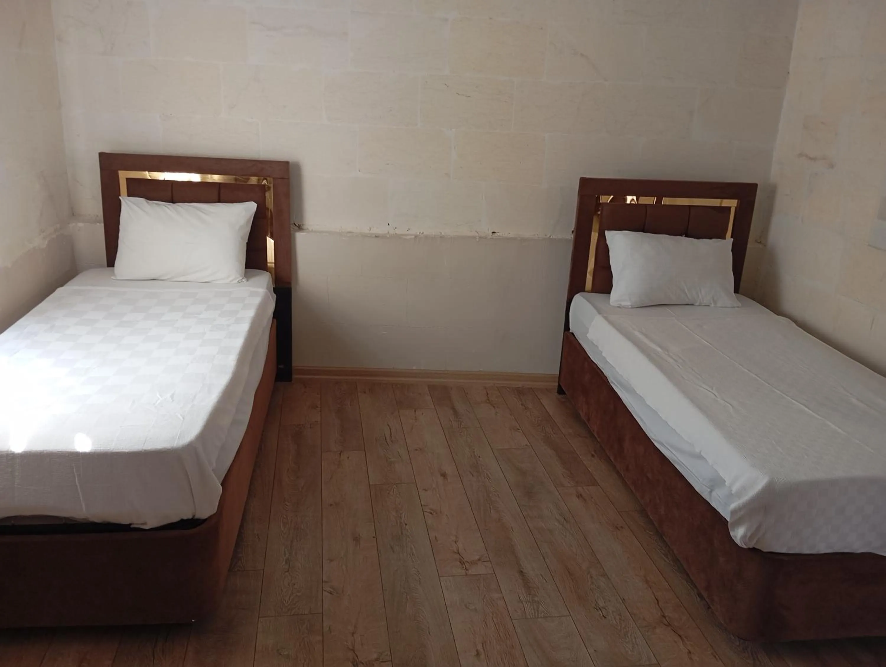 Photo of the whole room, Bed in Aslan Guest House