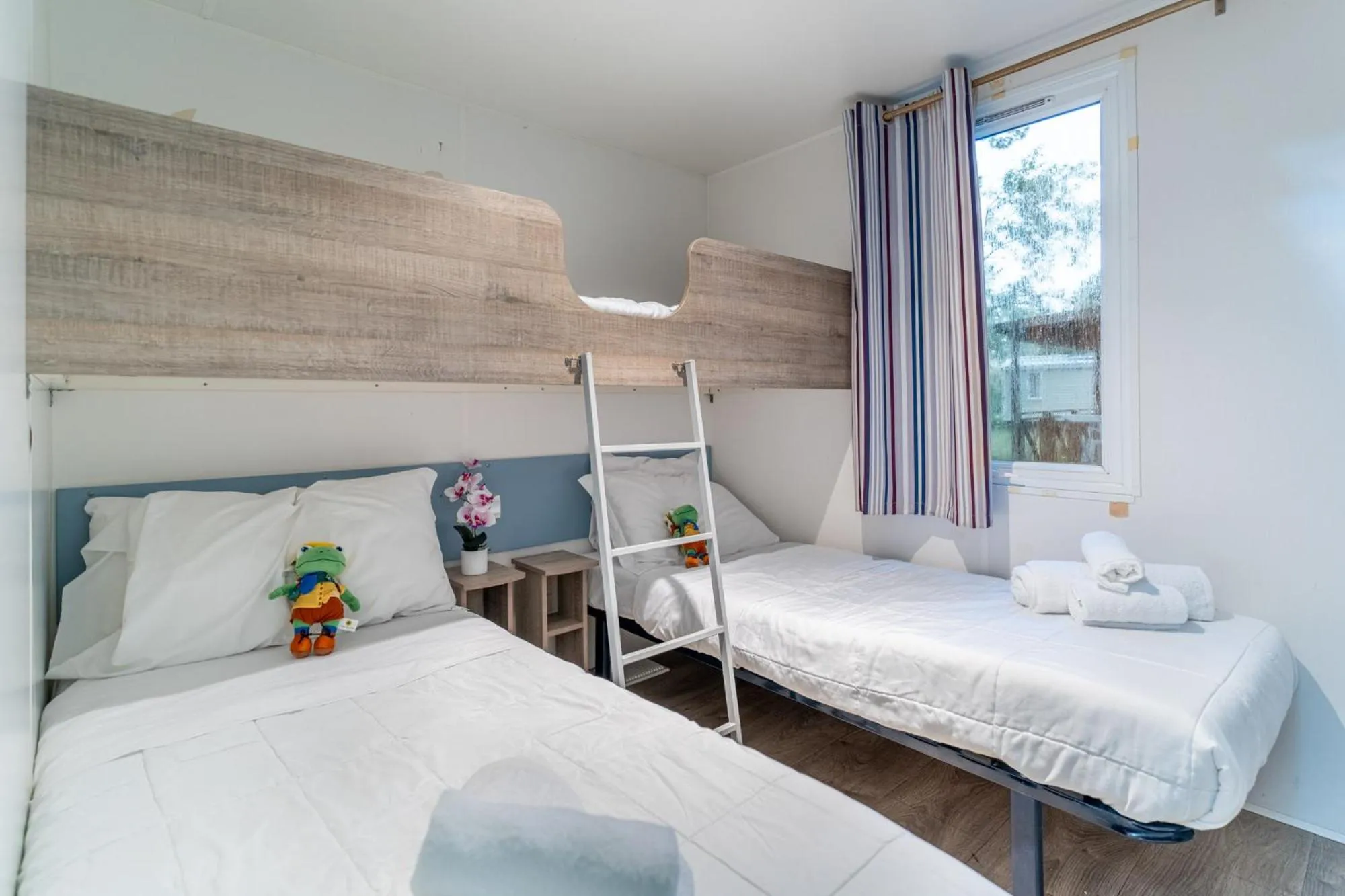 Photo of the whole room, Bed in Club del Sole Spina Family Collection