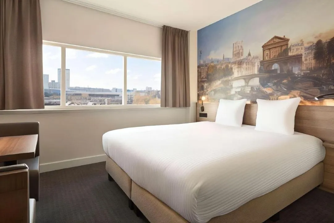 Coffee/tea facilities, Bed in Rotterdam Teleport Hotel