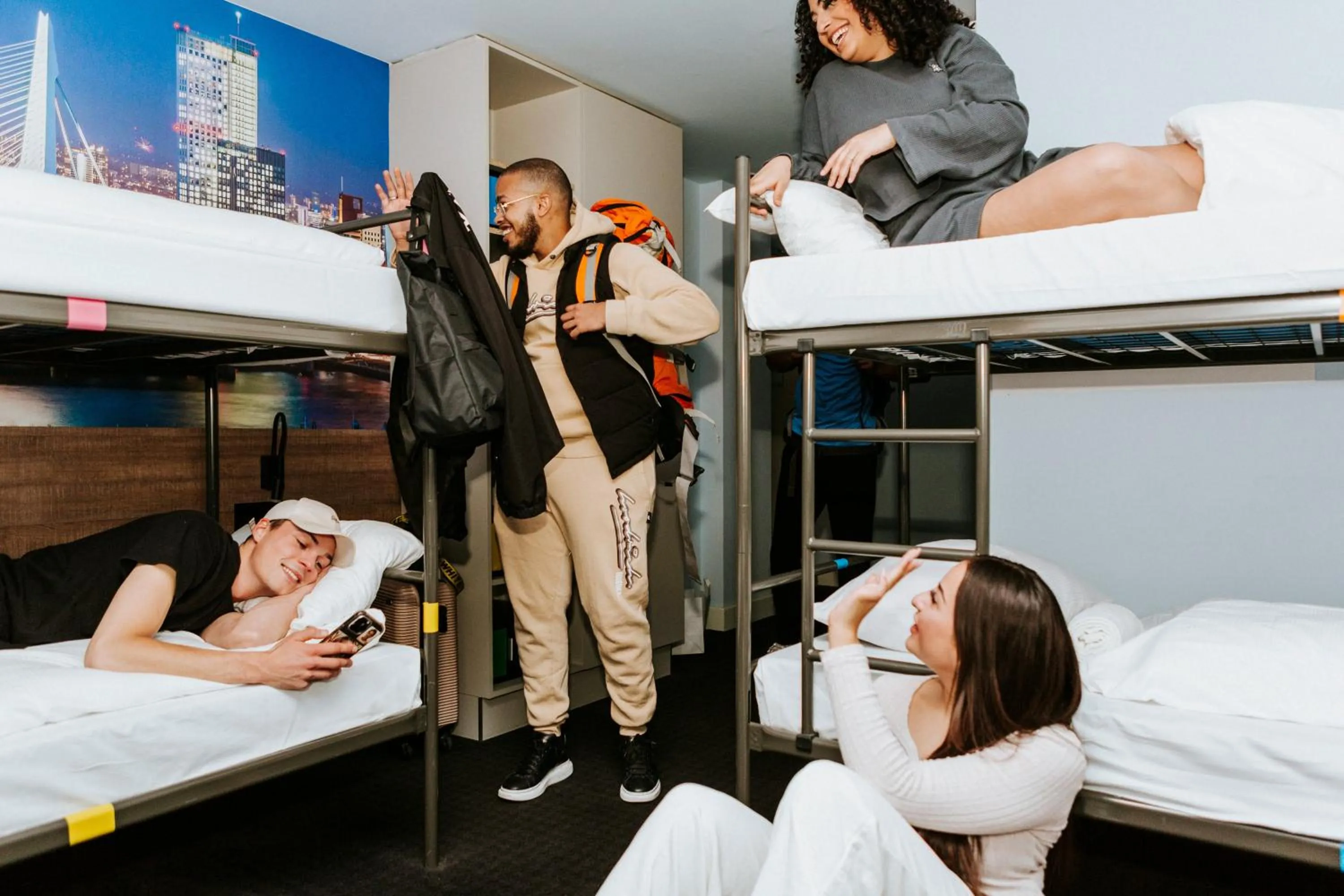 People, Bed in Rotterdam Teleport Hotel