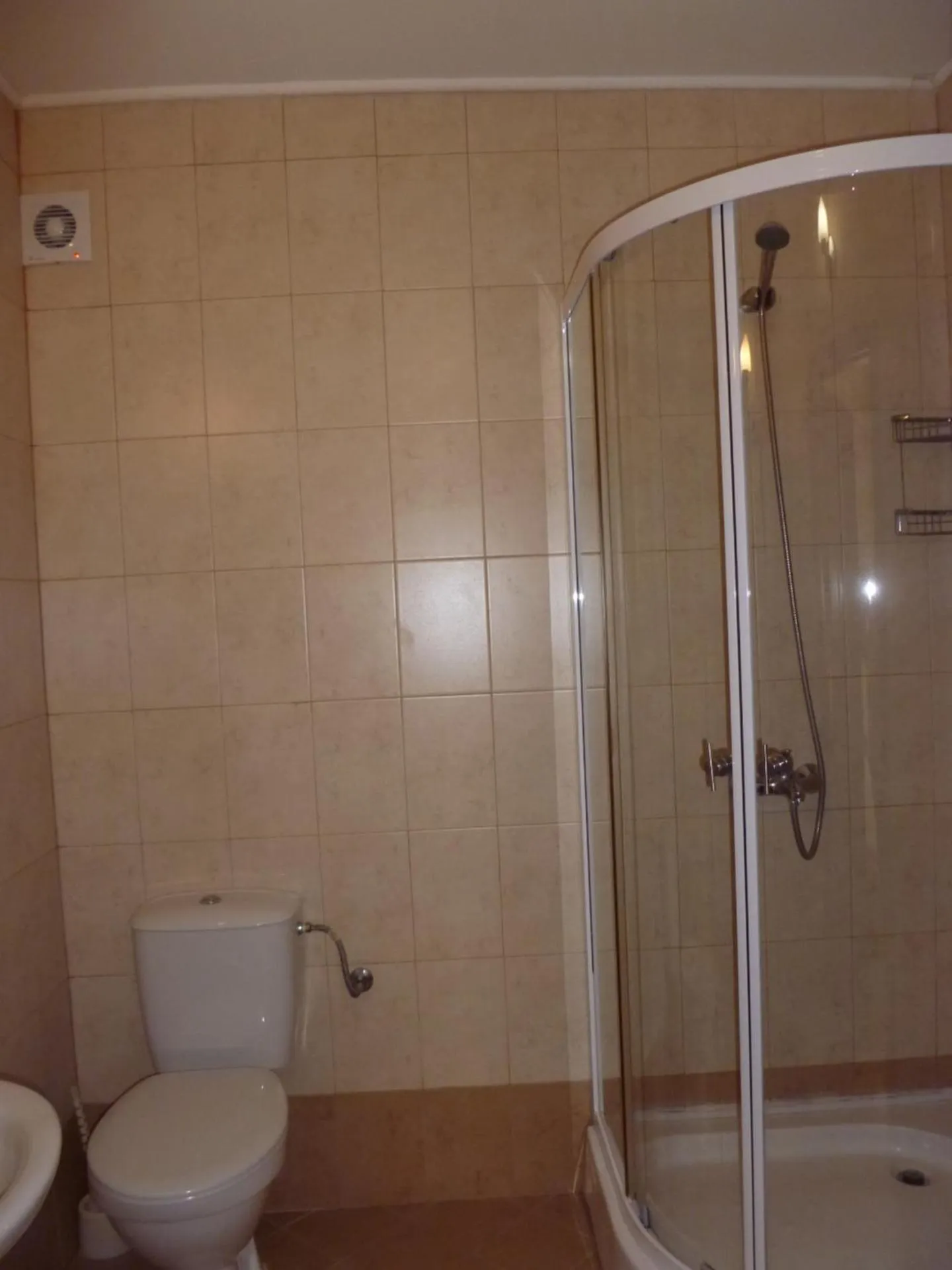 Shower in Apartment Tourist Complex Rose Village