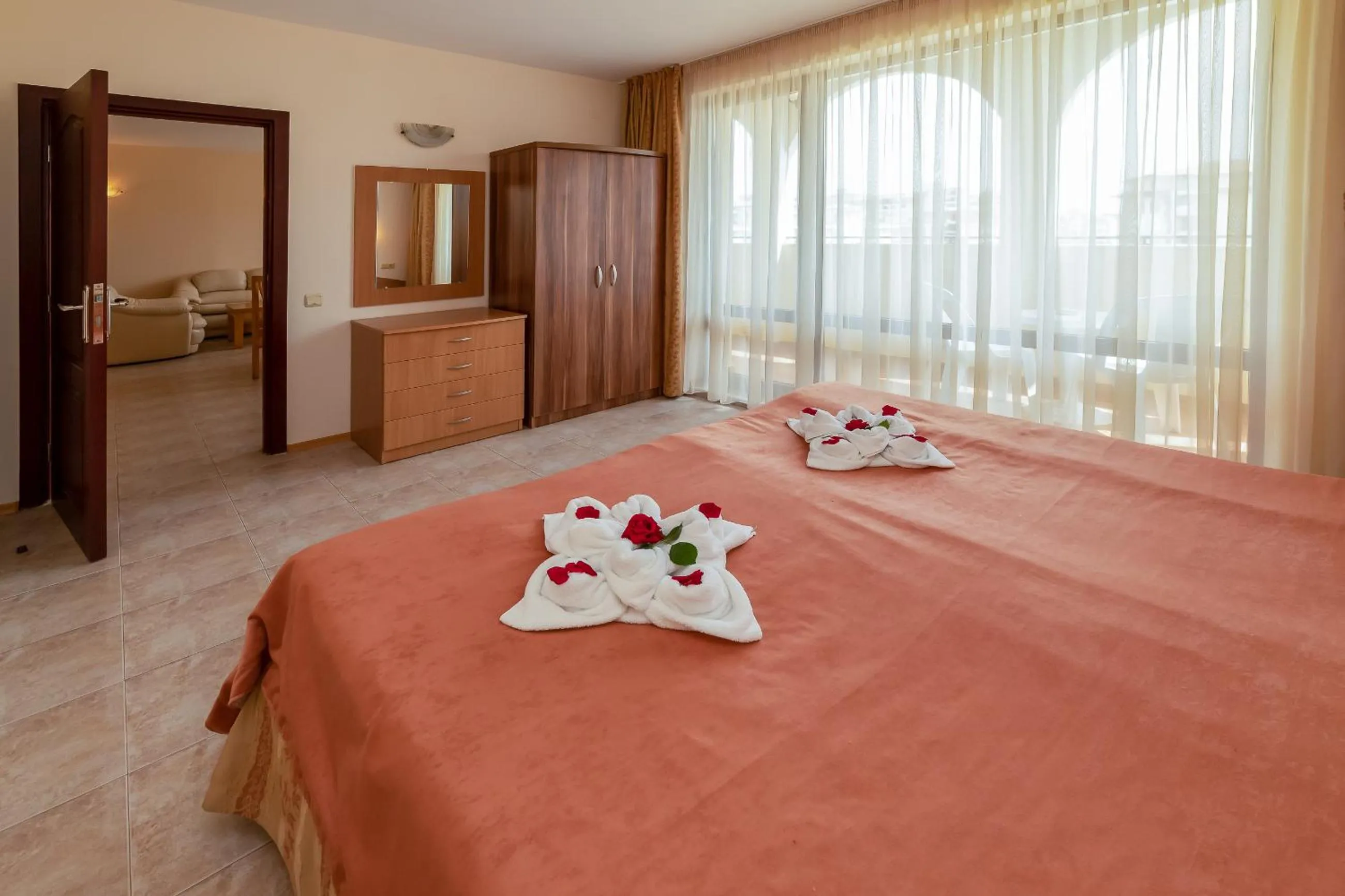 Property building, Bed in Apartment Tourist Complex Rose Village