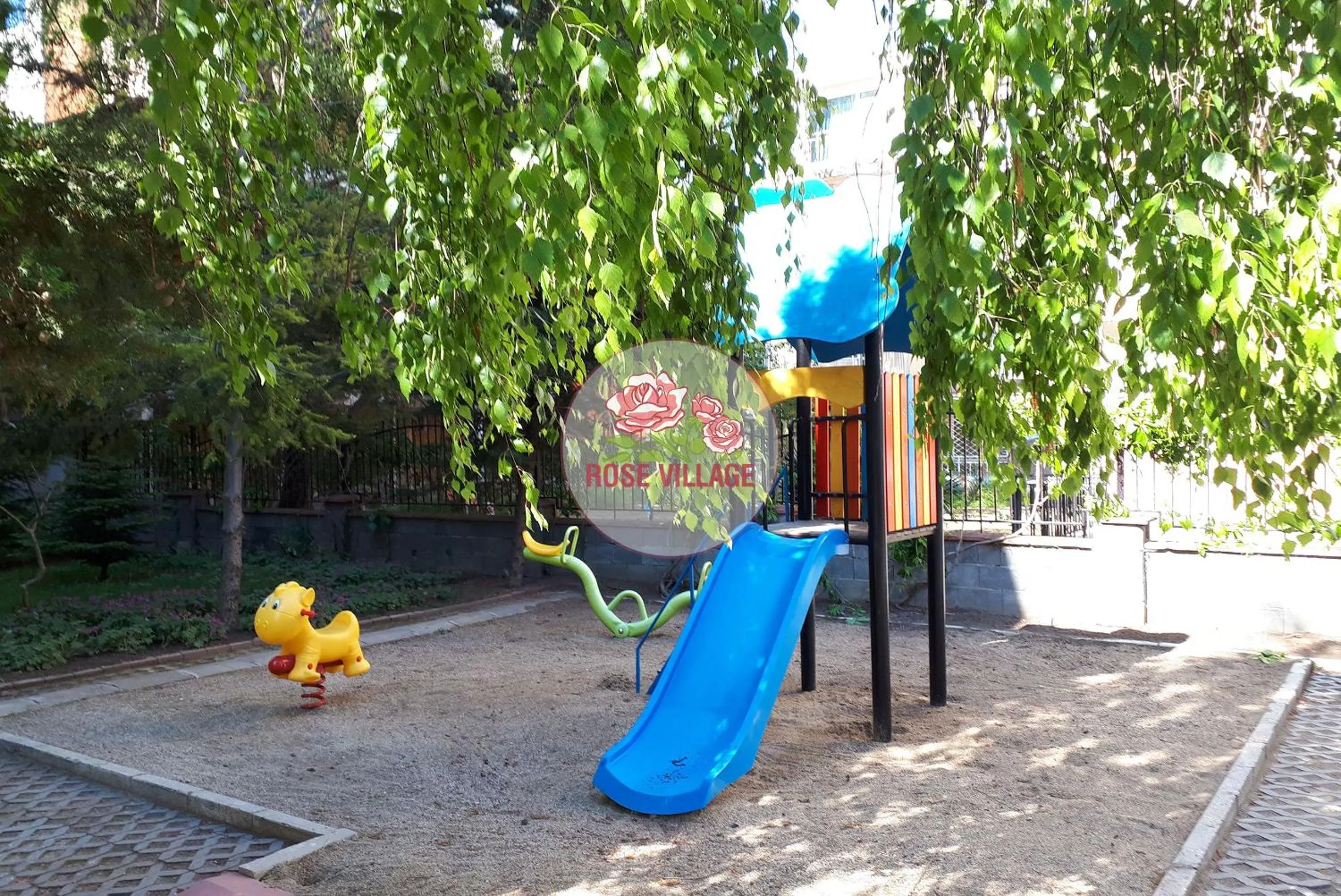 Day in Apartment Tourist Complex Rose Village