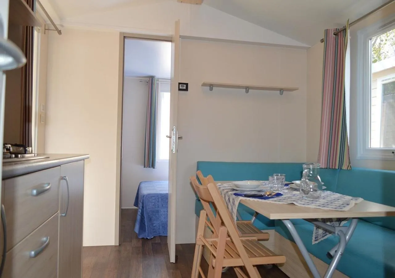 Kitchen or kitchenette in Club del Sole Vigna sul Mar Family Collection