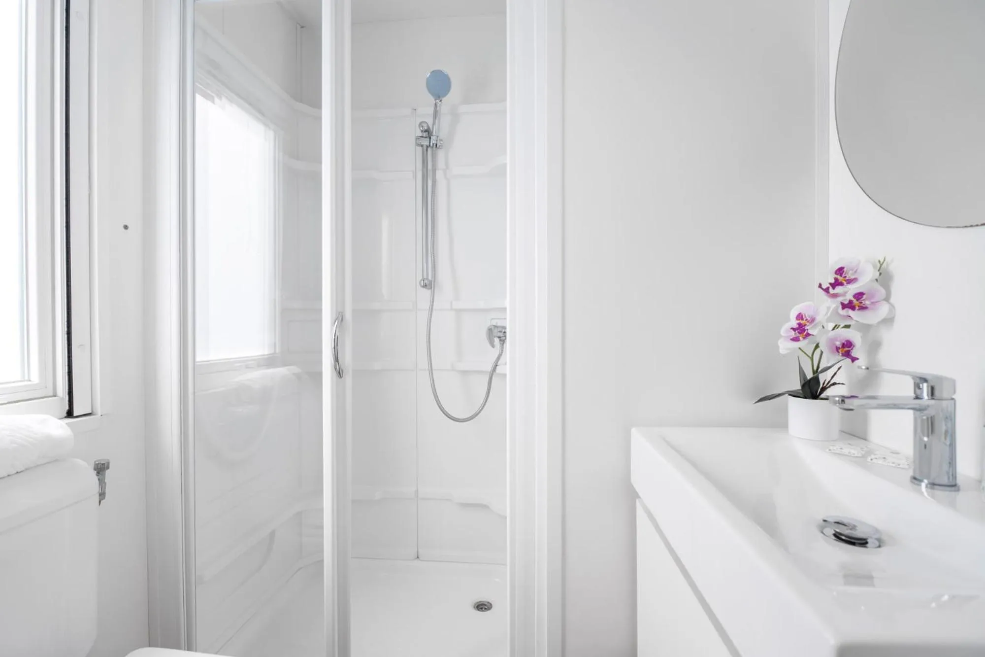 Shower in Club del Sole Vigna sul Mar Family Collection