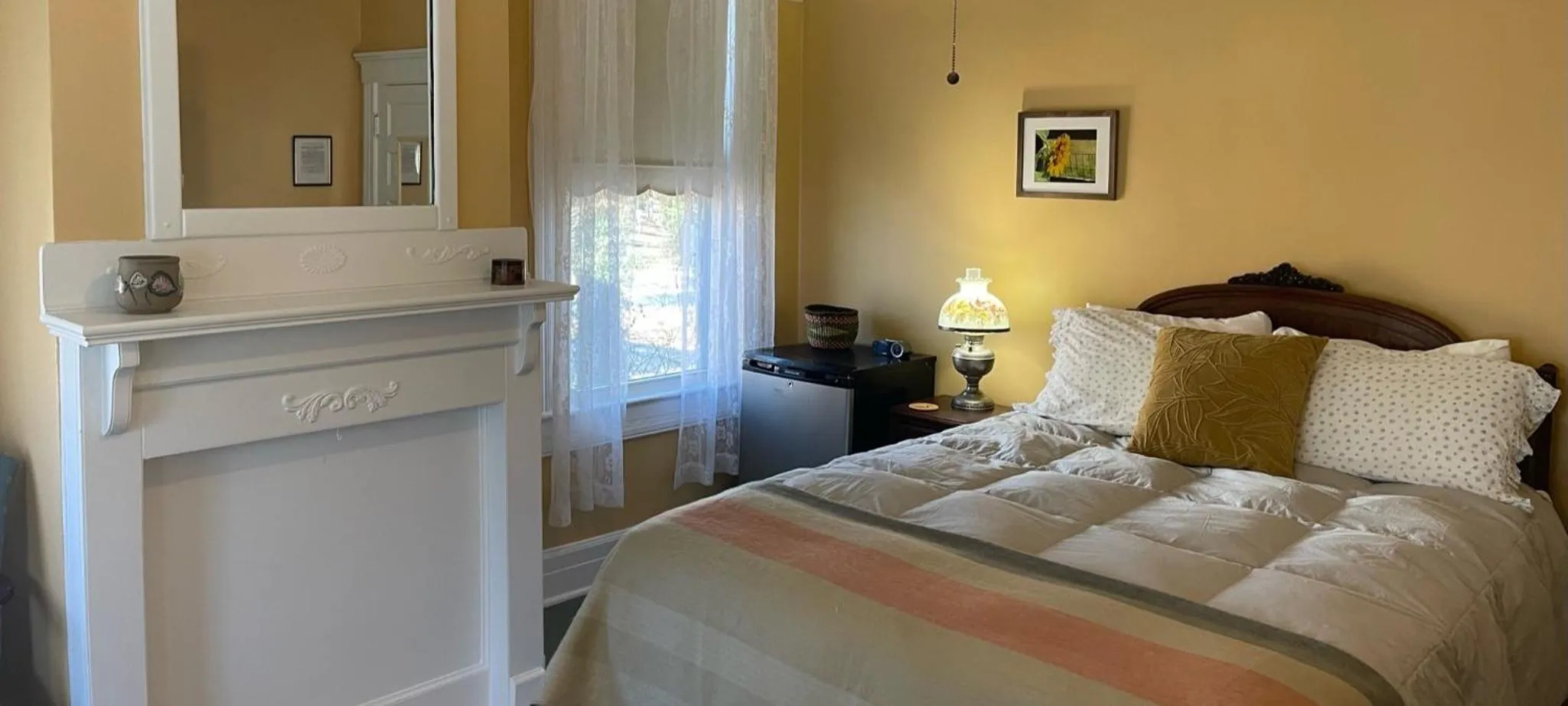 Bed in The Grey Swan Inn LLC