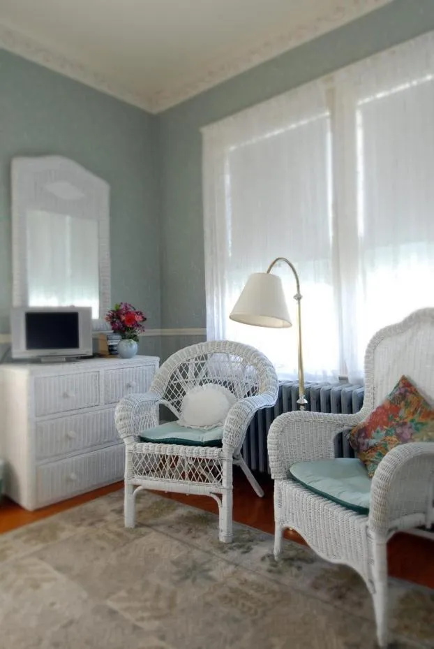 Bed in The Grey Swan Inn LLC