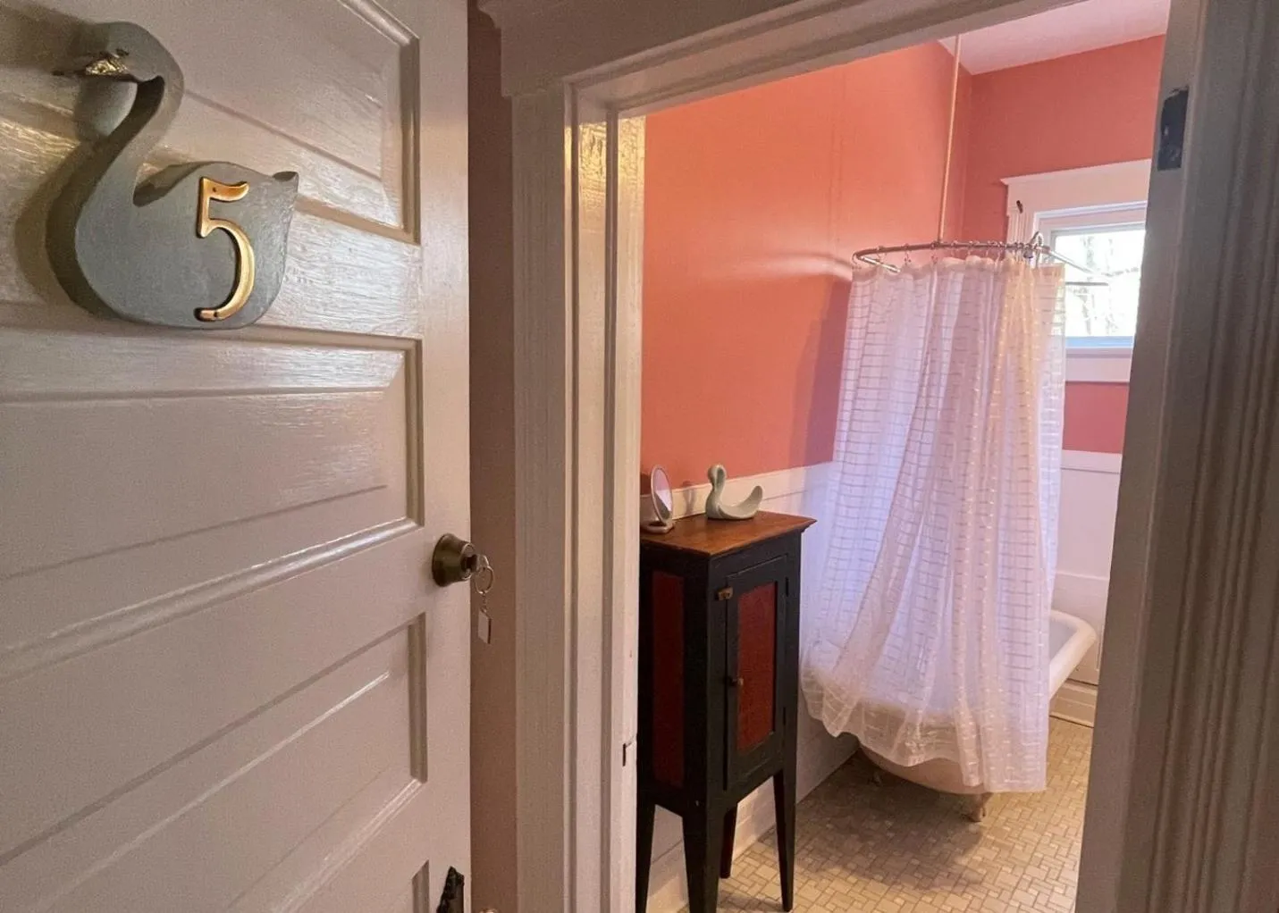 Bed in The Grey Swan Inn LLC