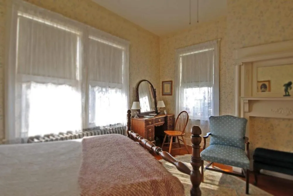 Bed in The Grey Swan Inn LLC