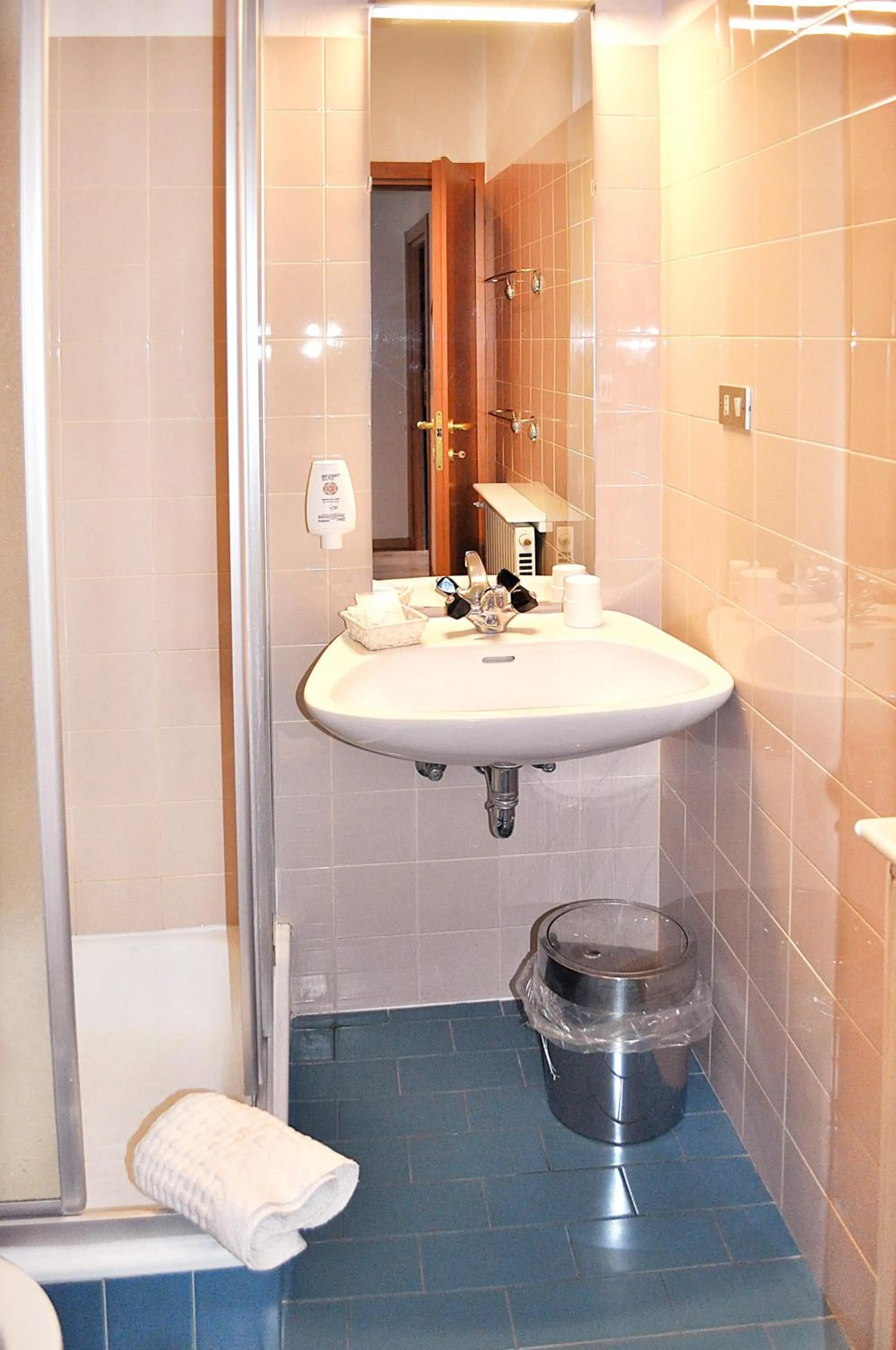 Shower in Hotel Latemar