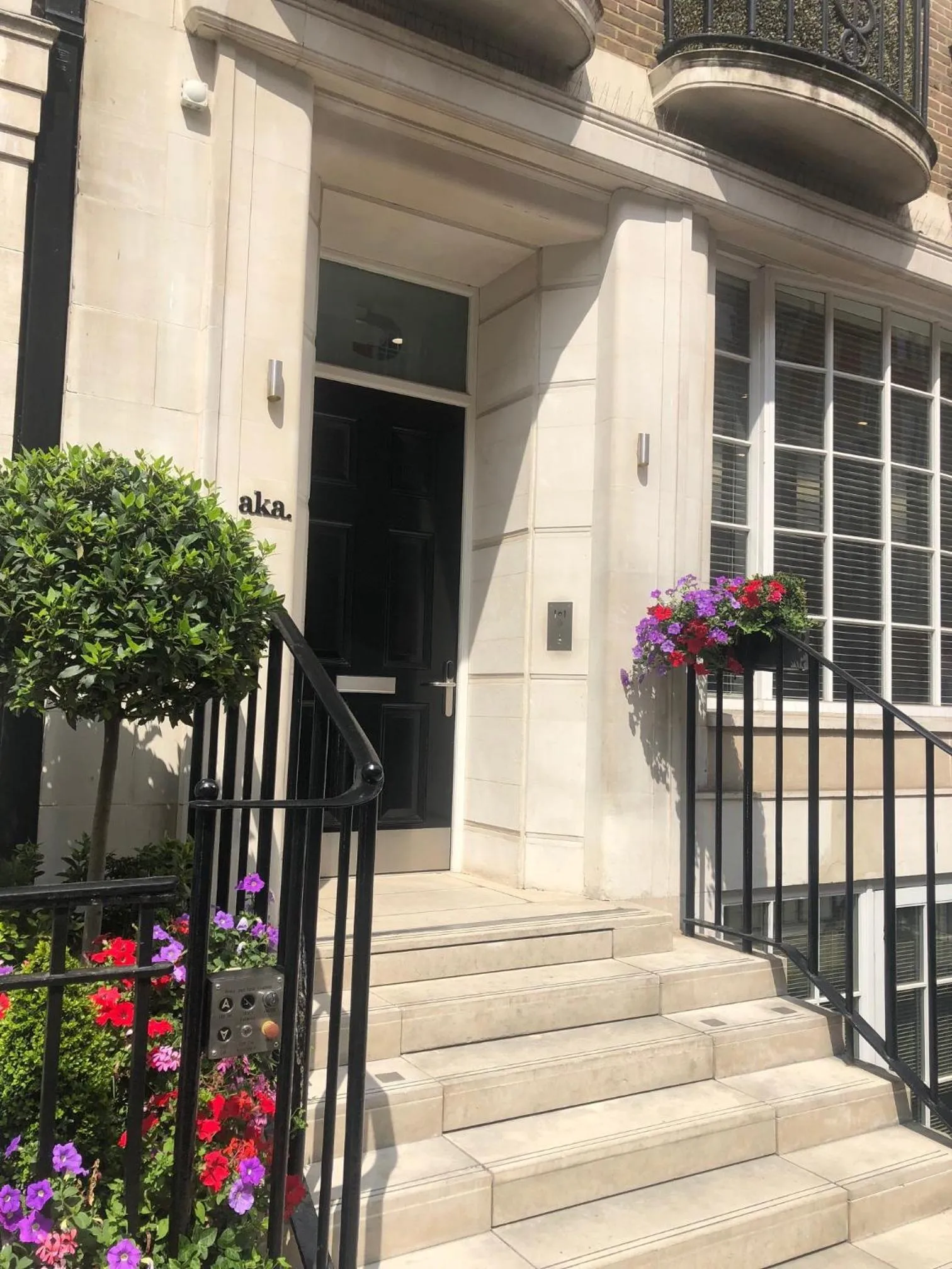 Facade/entrance in AKA Marylebone