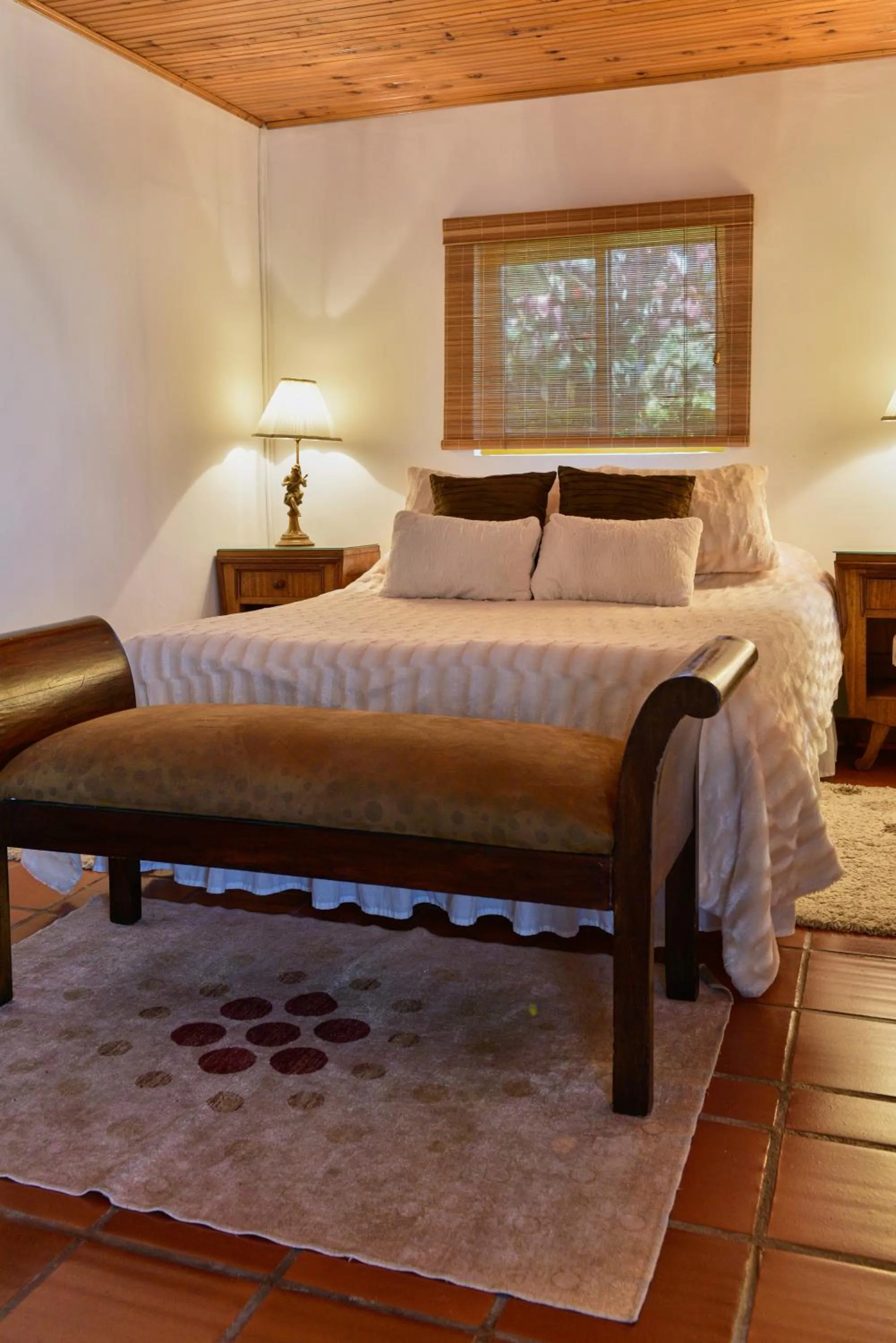 Bed in Finca Hotel Los Girasoles