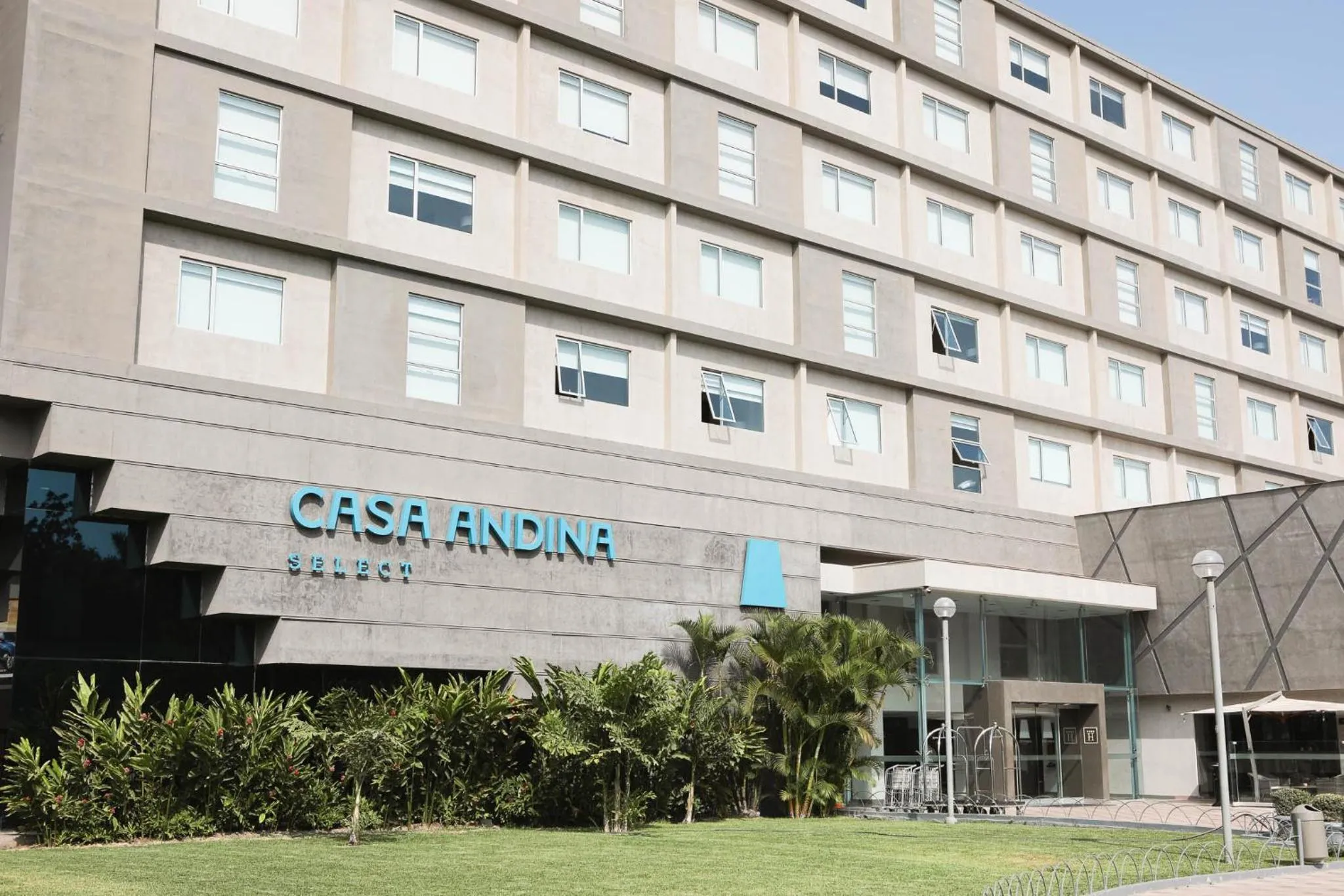 Facade/entrance in Casa Andina Select Chiclayo