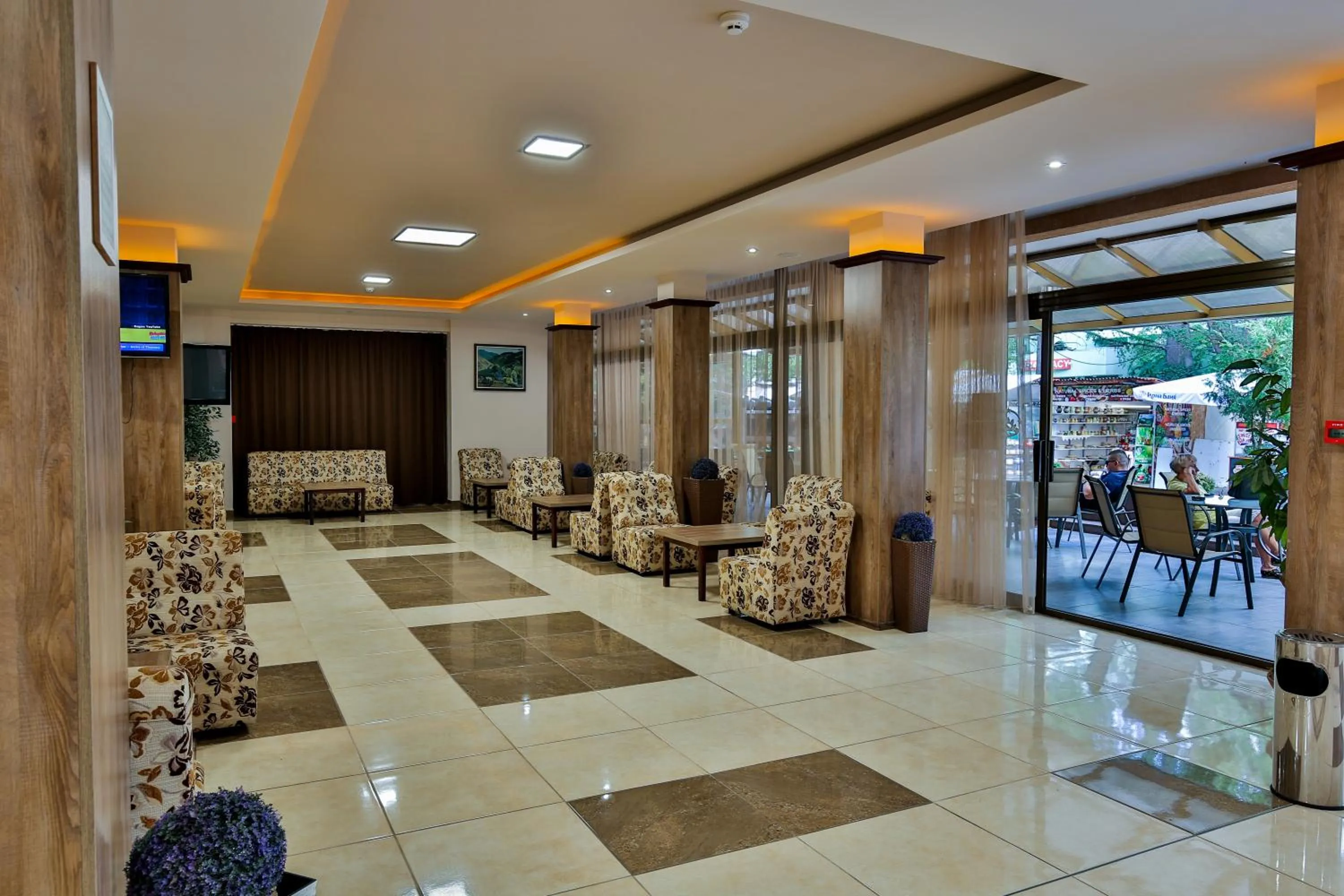Lobby or reception in Kamchia Park Hotel - All Inclusive & Free Parking