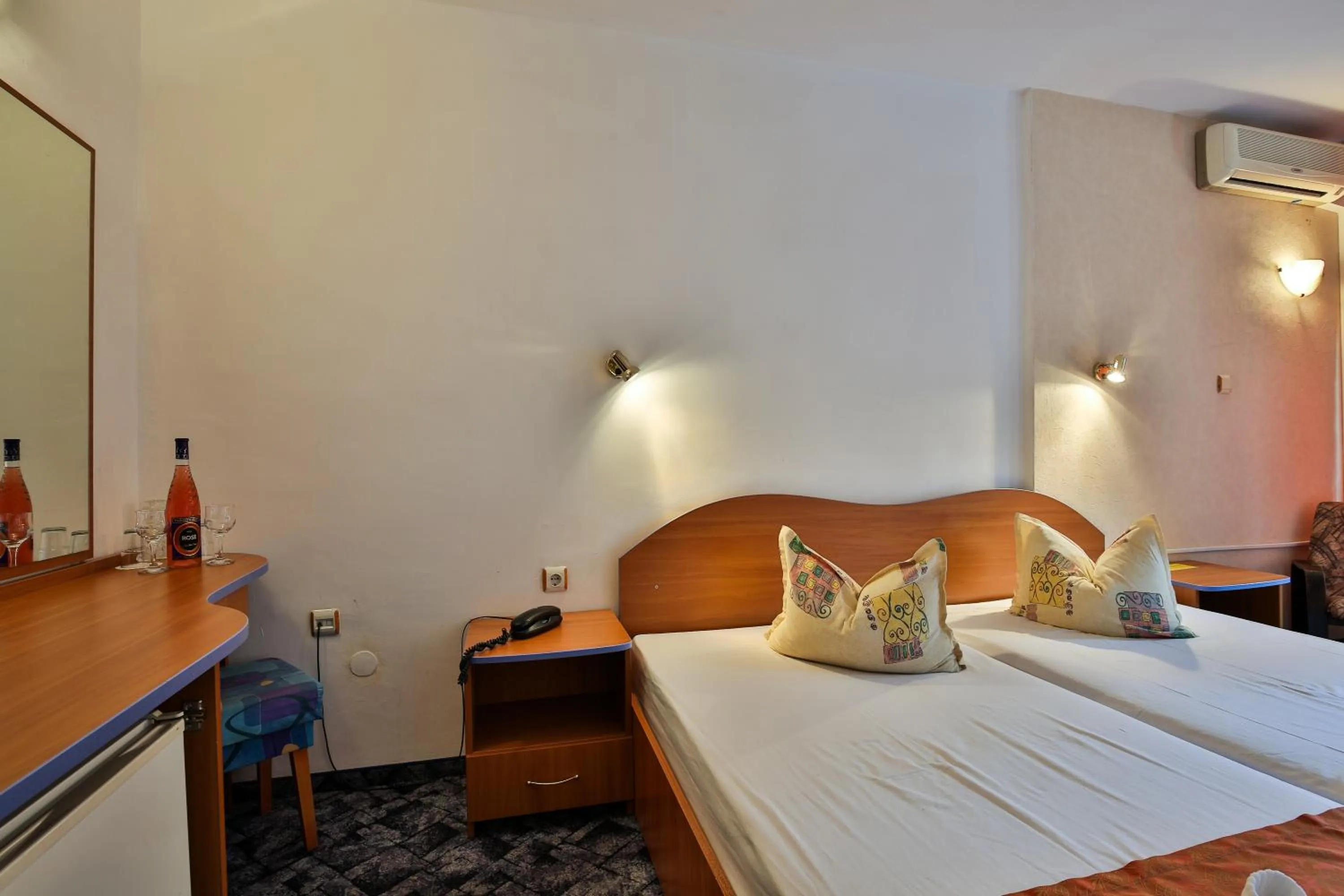 Bedroom in Kamchia Park Hotel - All Inclusive & Free Parking