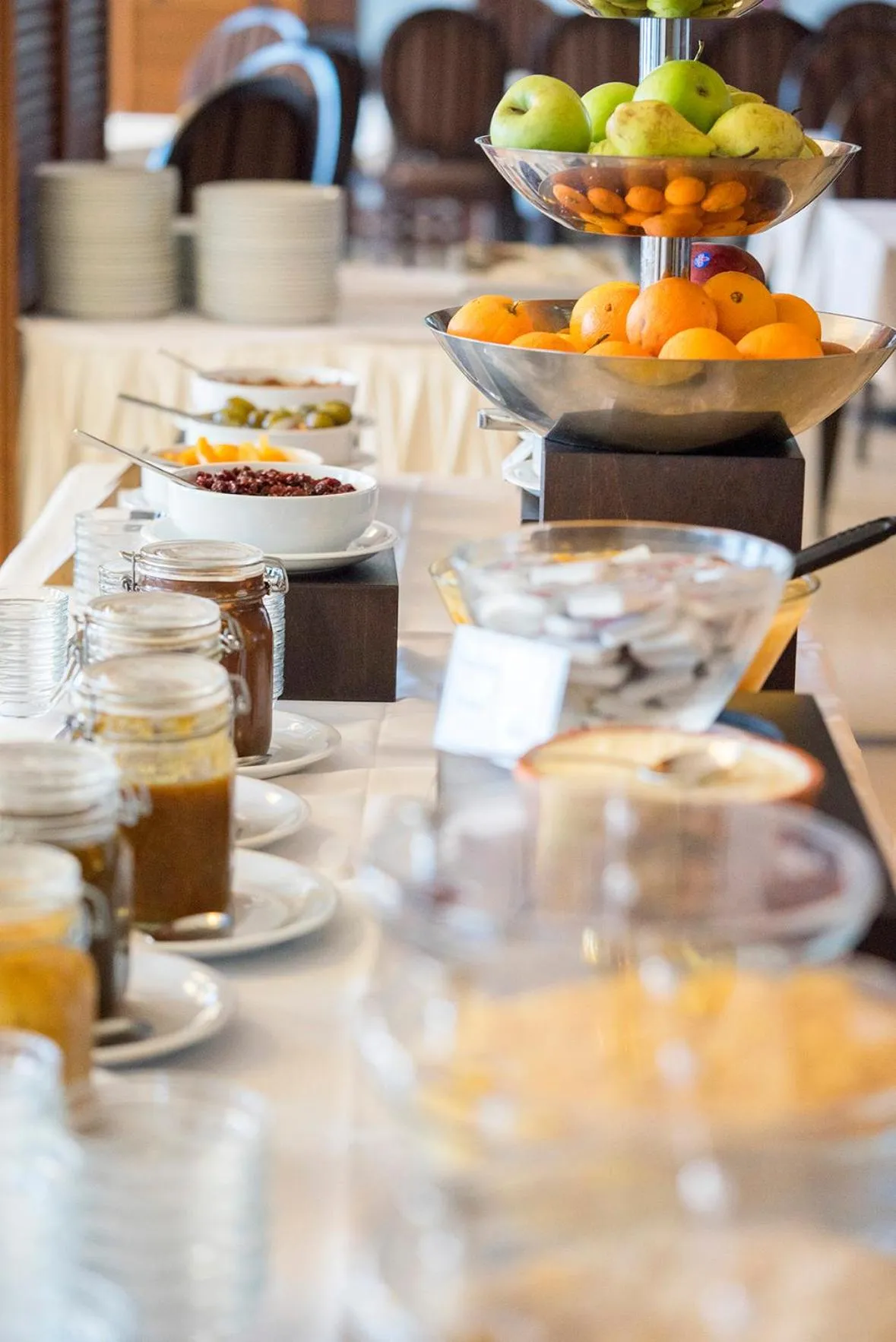 Breakfast in Kymi Palace