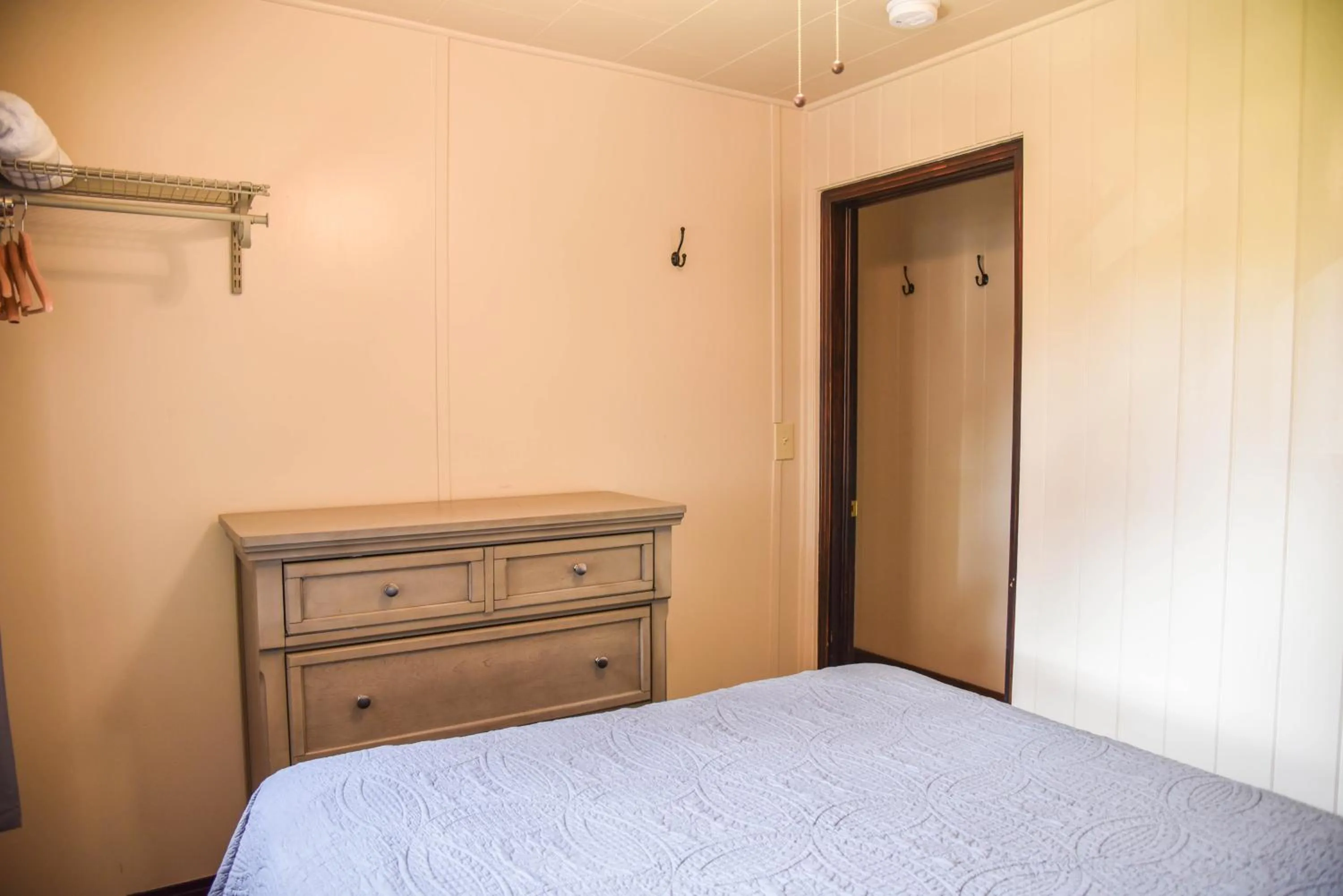 Bed in Alpine Lodge Red River