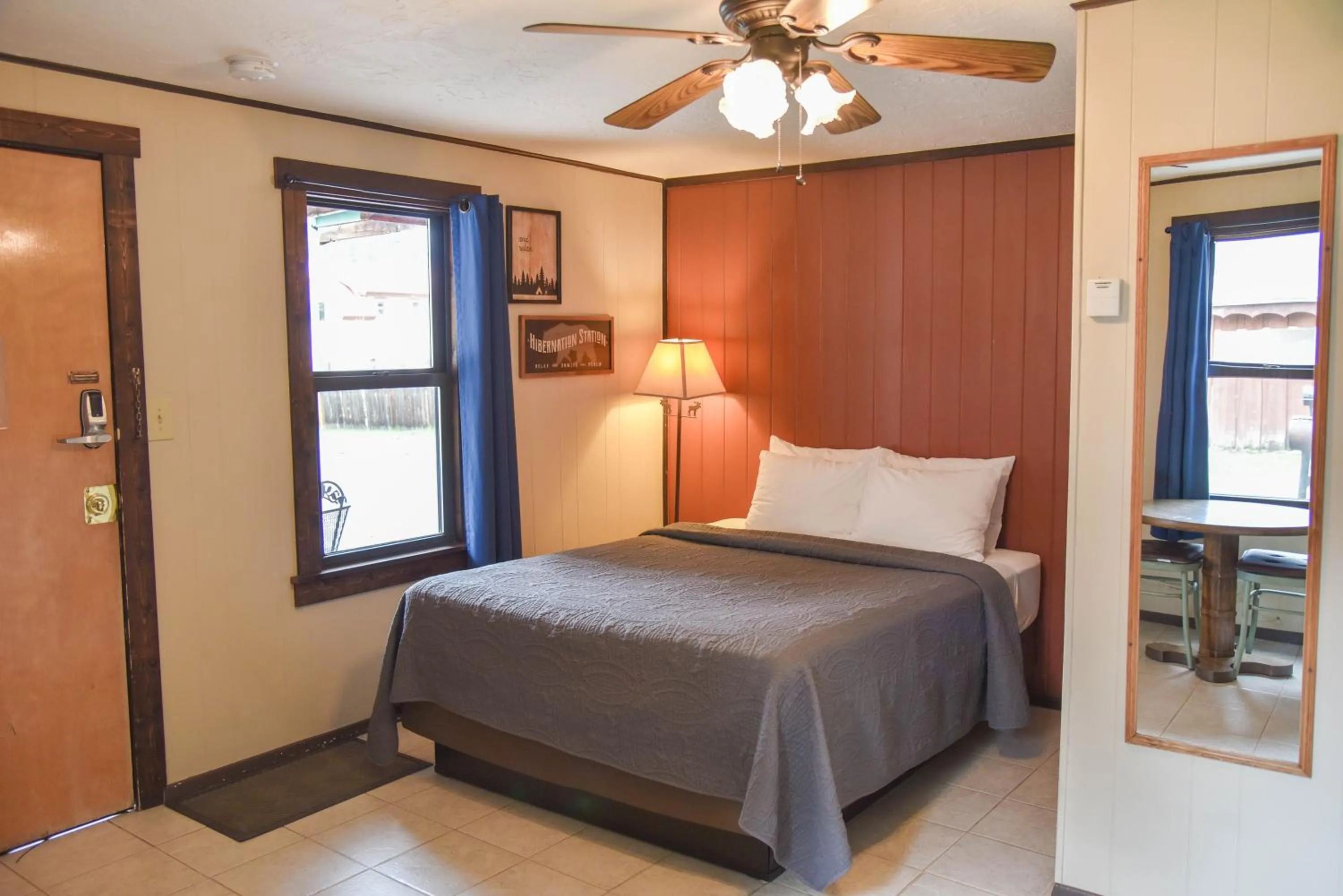 Bed in Alpine Lodge Red River