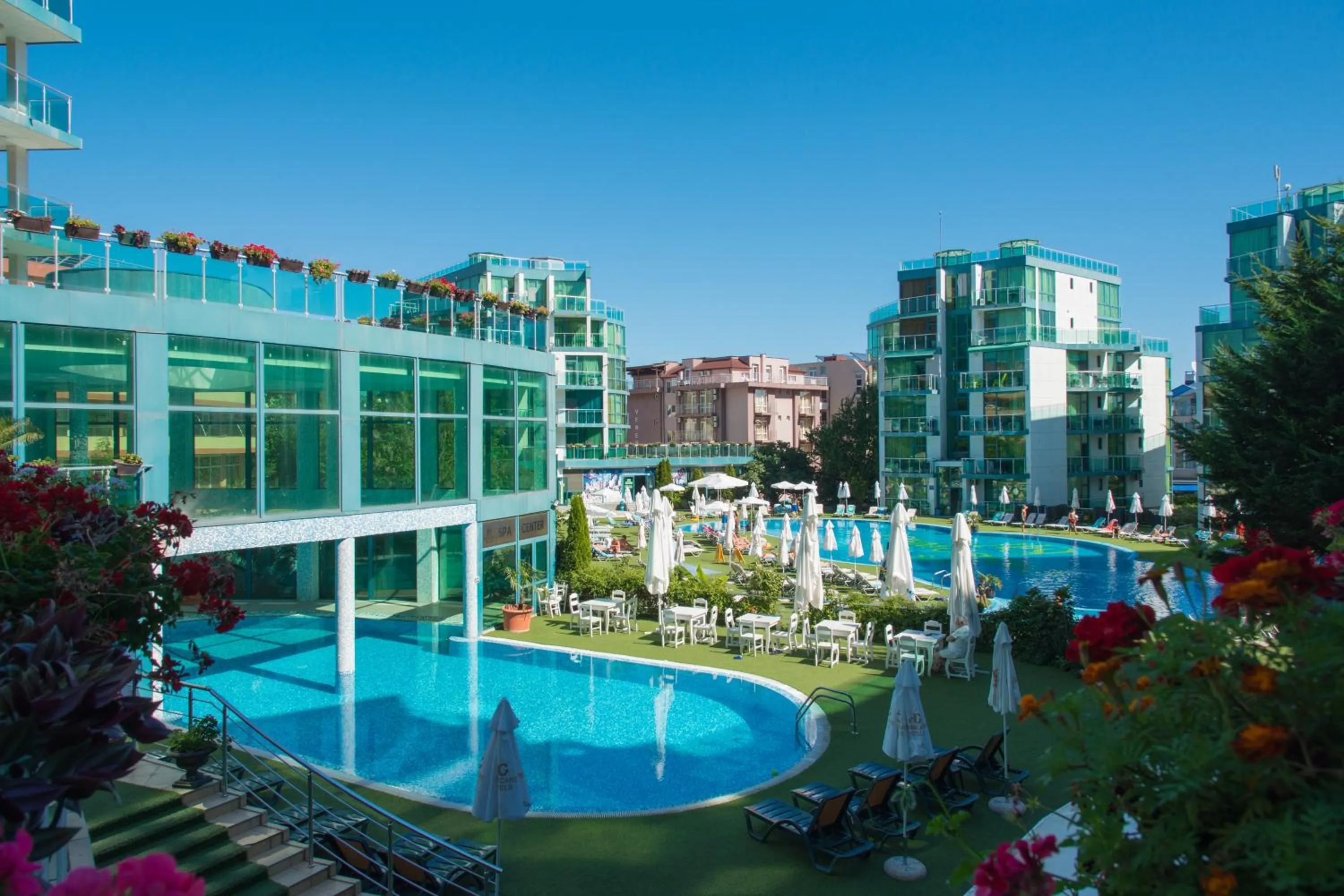 Property building in Hotel Primorsko Del Sol