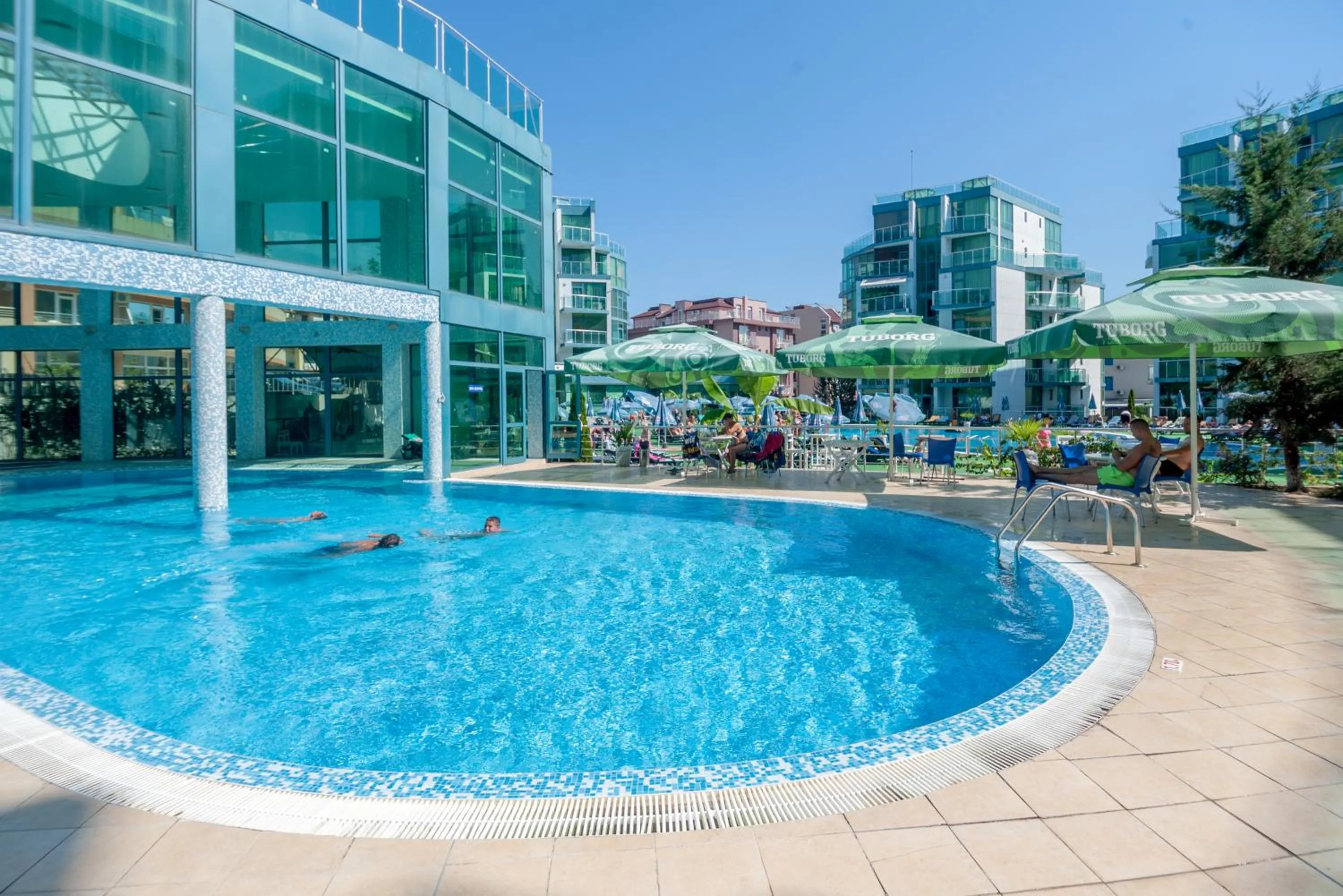 Swimming pool in Hotel Primorsko Del Sol