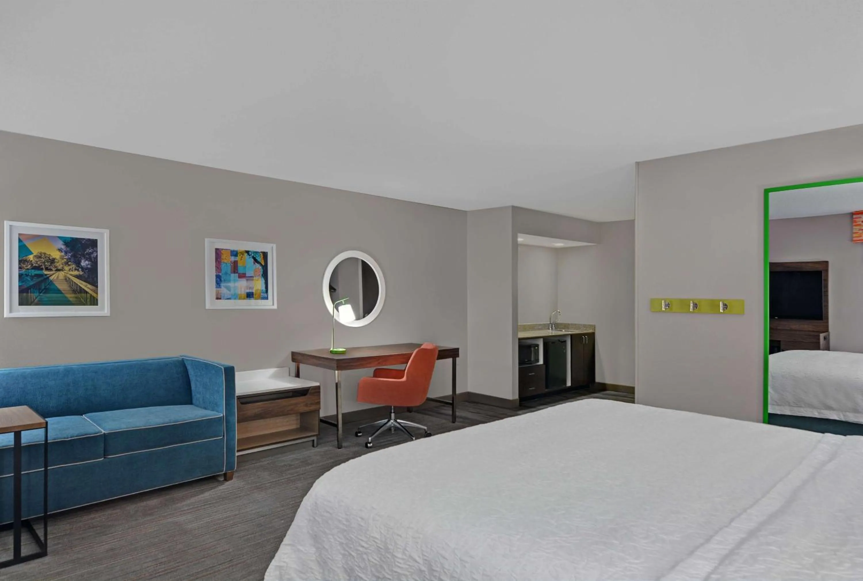 Bedroom, Bed in Hampton Inn Charlotte Monroe