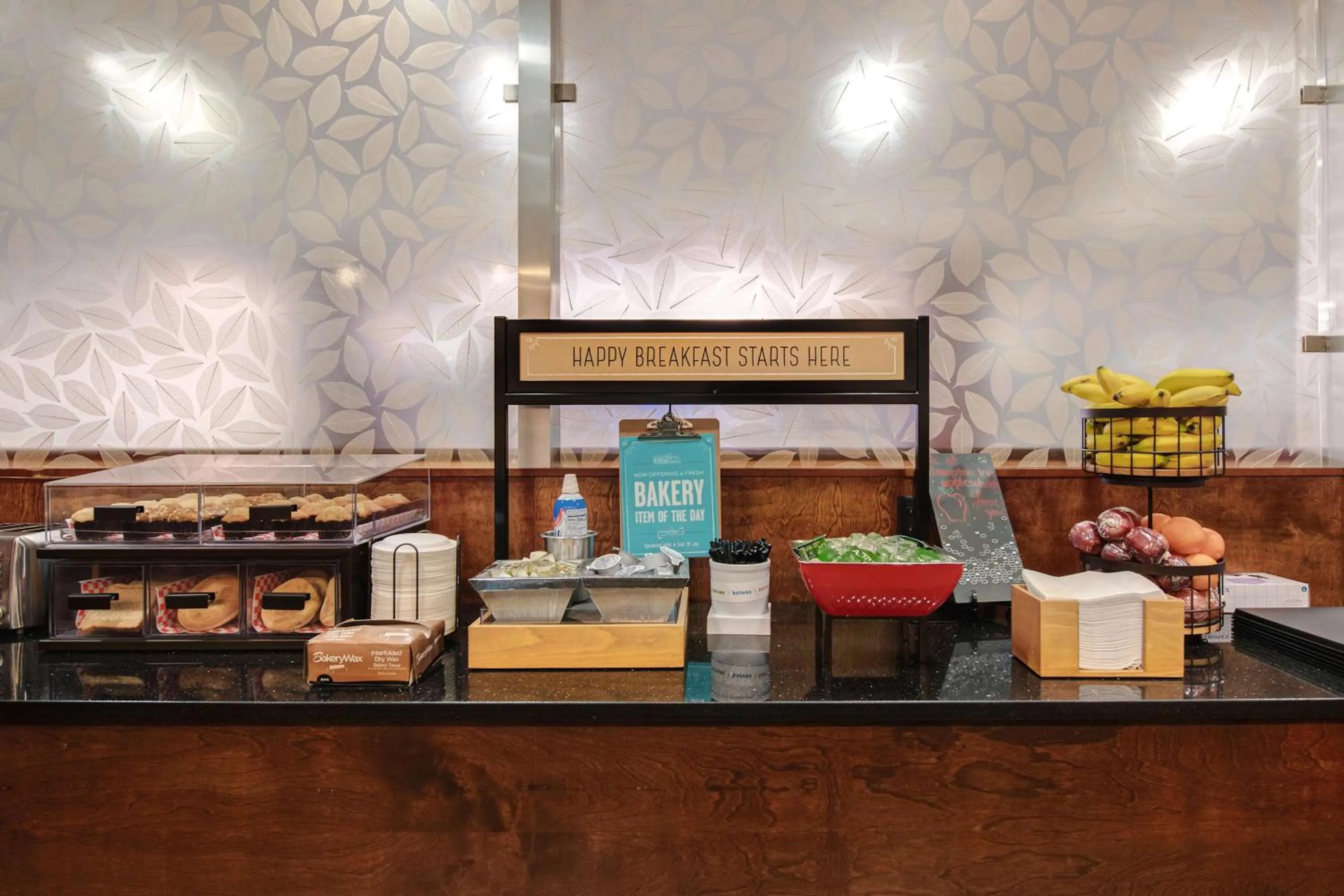 Breakfast in Hampton Inn Charlotte Monroe