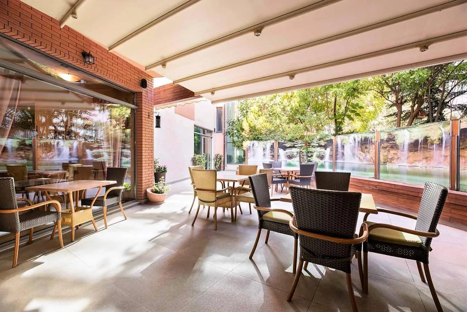 Restaurant/places to eat in Eurostars Sofia City