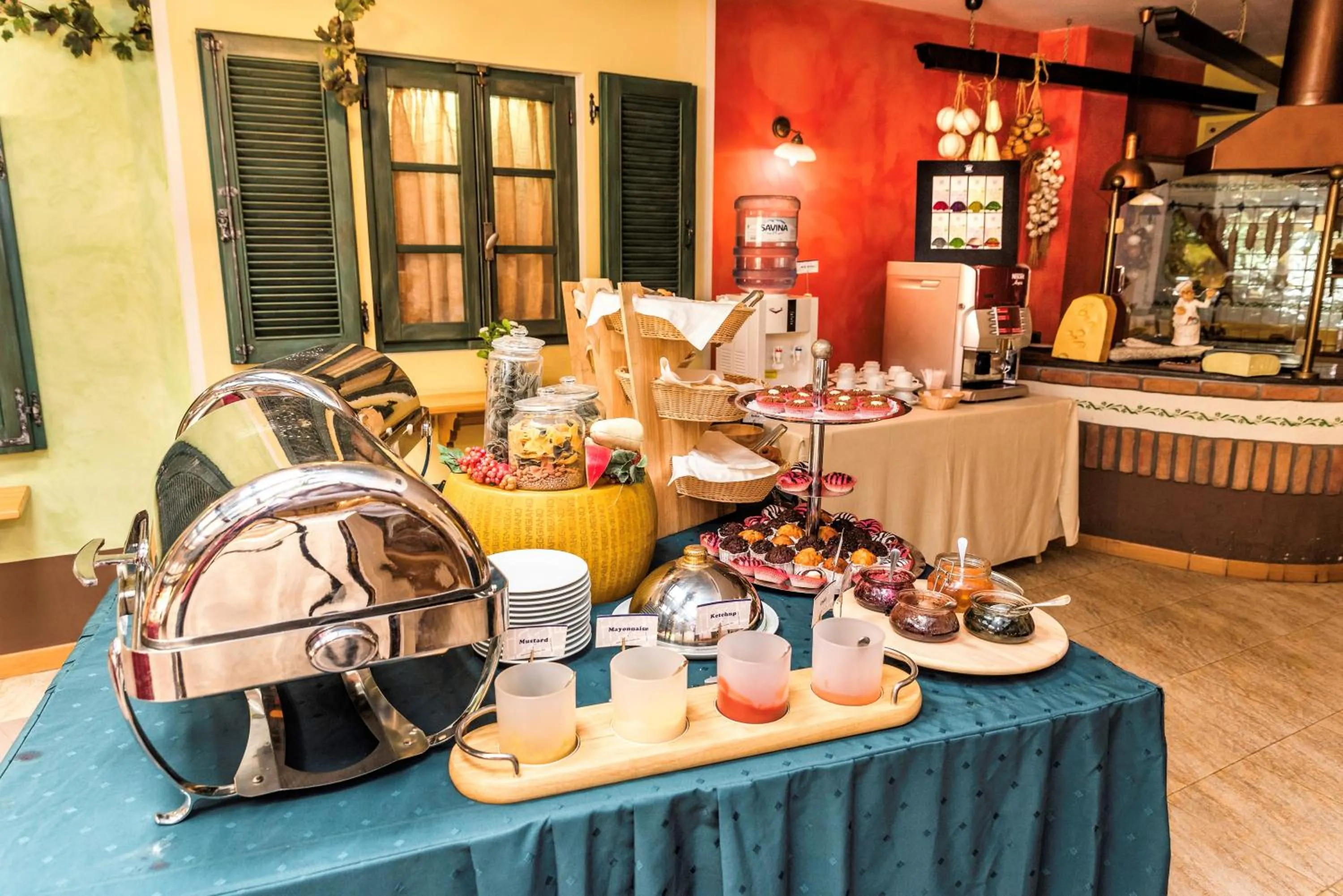 Buffet breakfast in Eurostars Sofia City