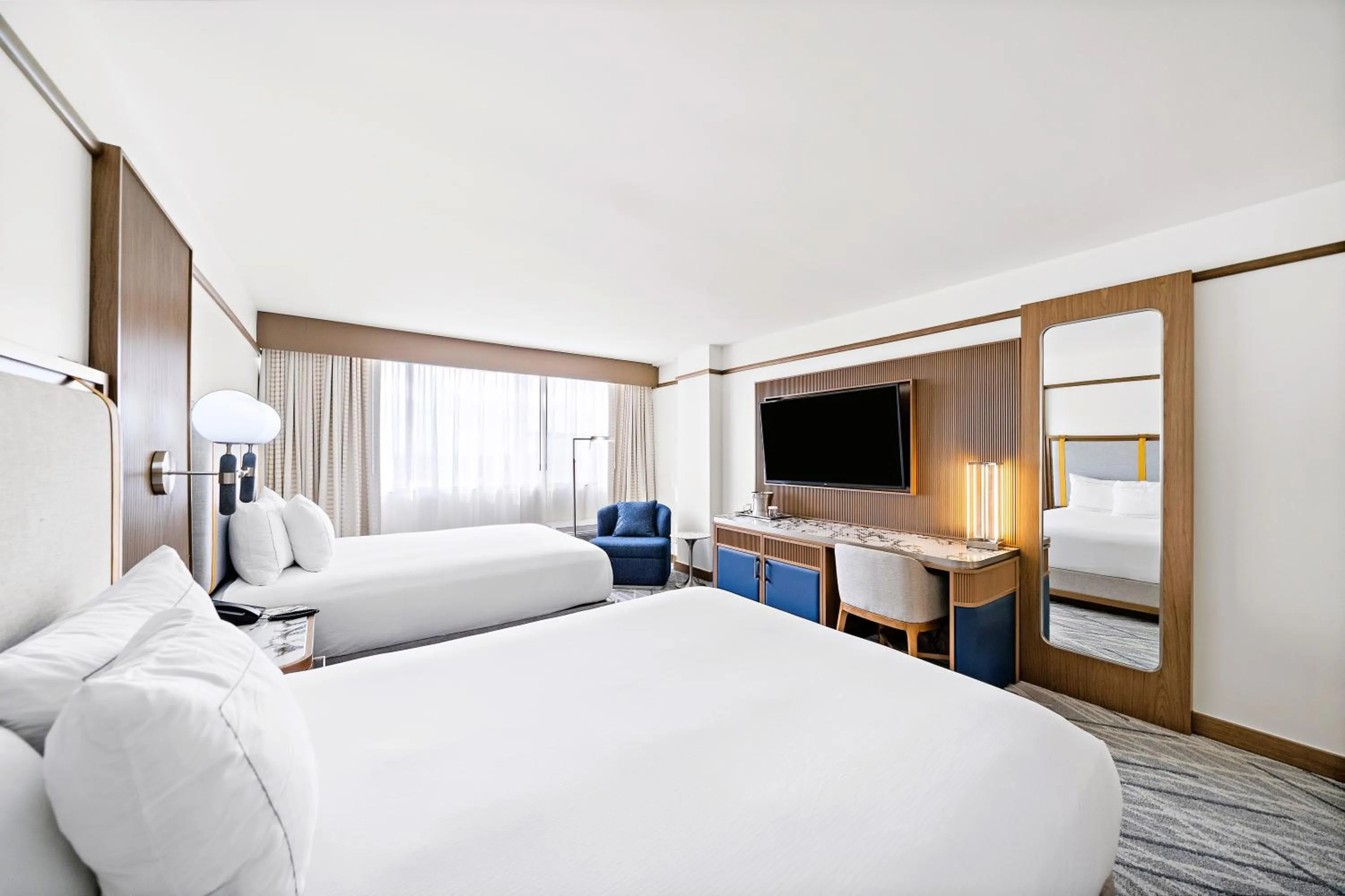 Bedroom, Bed in Hilton College Station & Conference Center