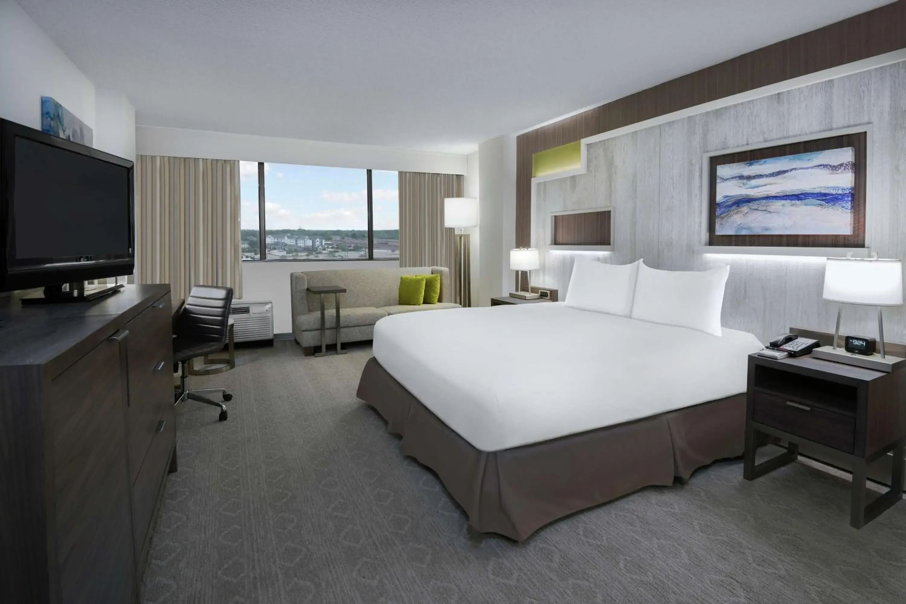 Premium King Room with View in Hilton College Station & Conference Center Premium King Room with View in Hilton College Station & Conference Center