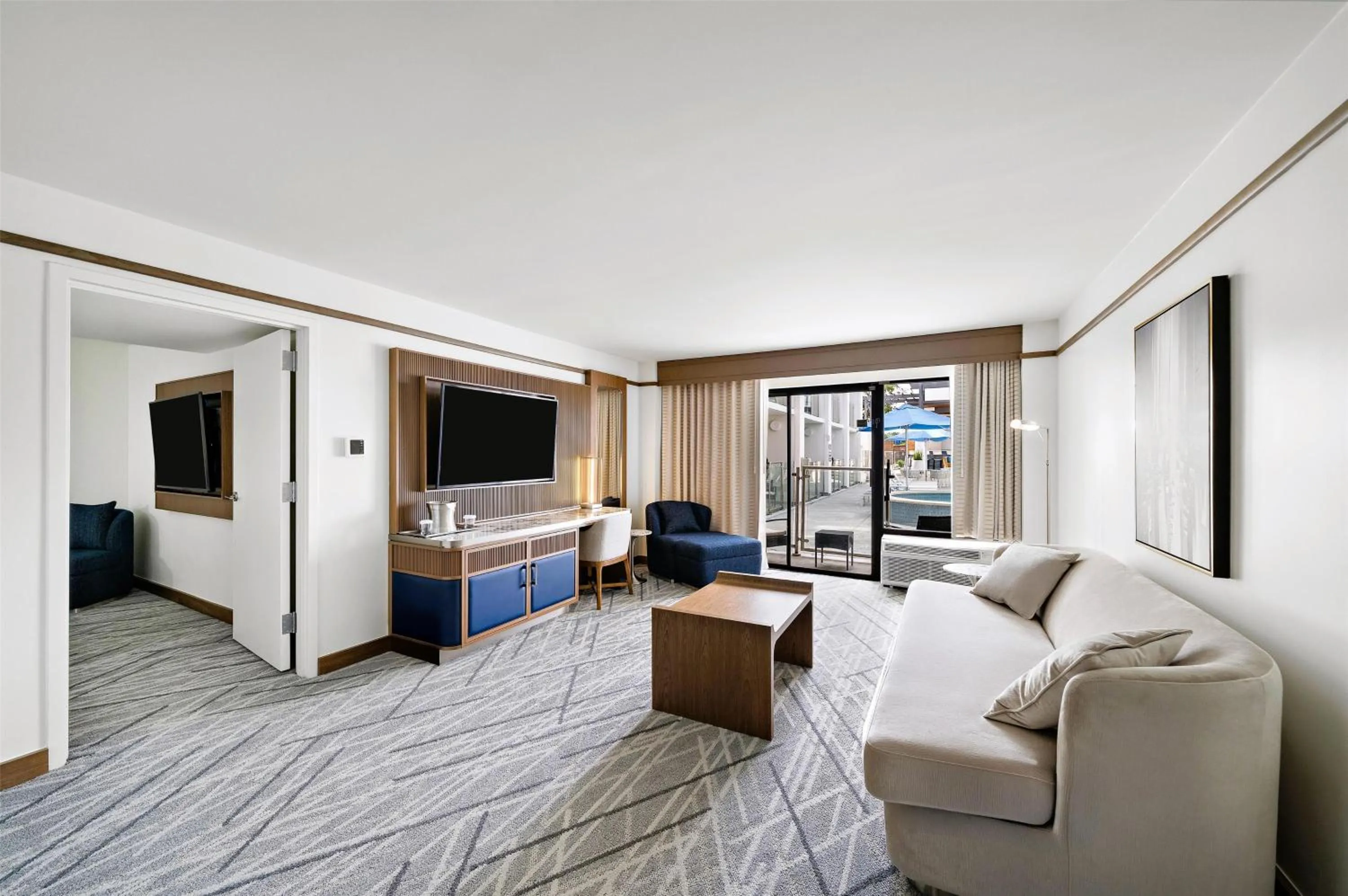 Living room in Hilton College Station & Conference Center