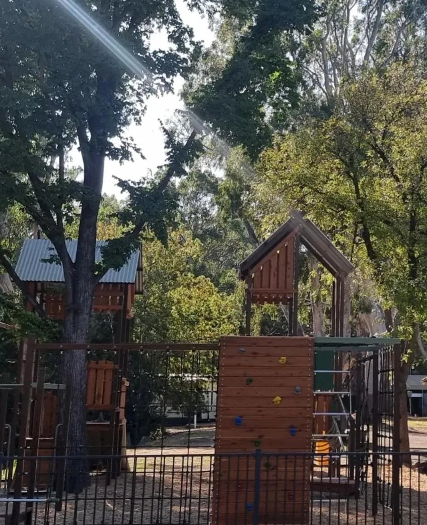 Children play ground in Euroa Caravan Park