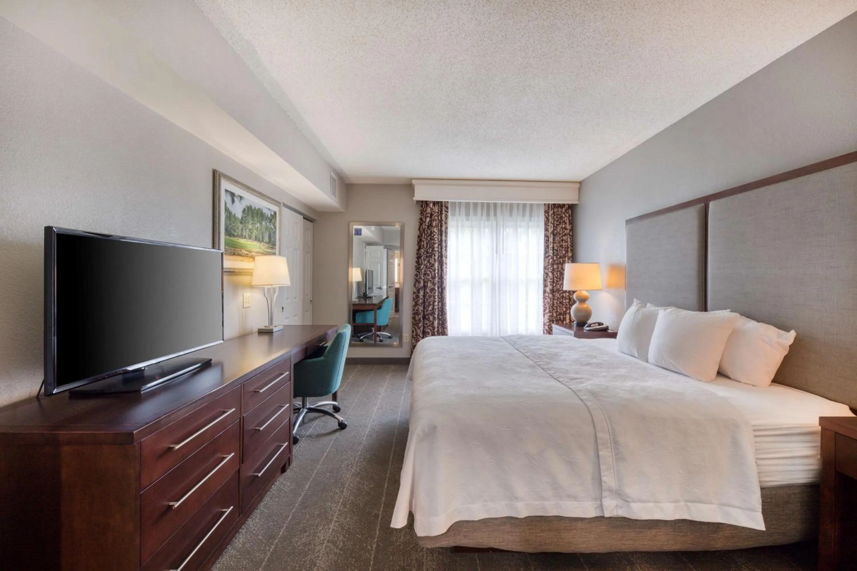 Bedroom, Bed in Homewood Suites by Hilton Olmsted Village