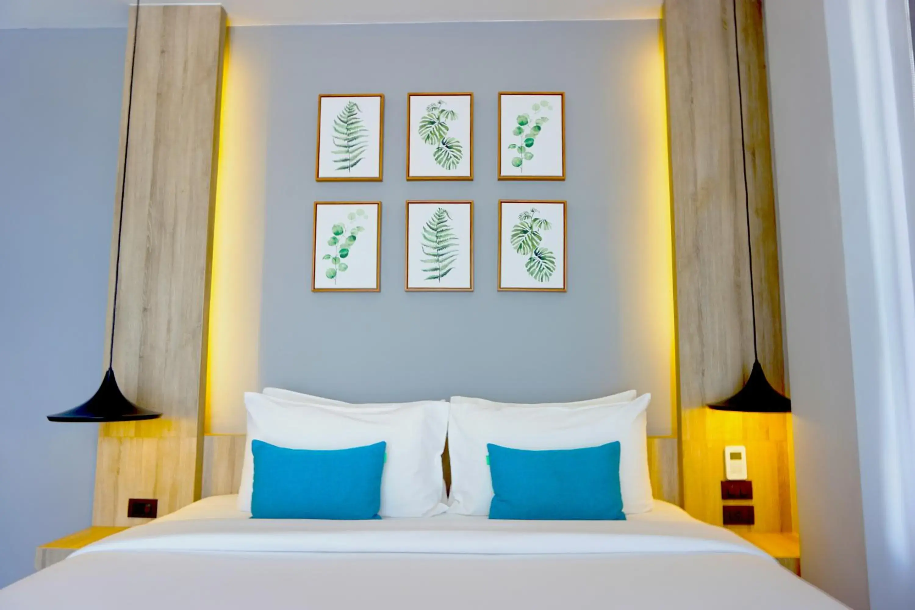 Delux Double Room with Pool and Lake Viewe in The Lake Chalong Hotel SHA Plus Delux Double Room with Pool and Lake Viewe in The Lake Chalong Hotel SHA Plus