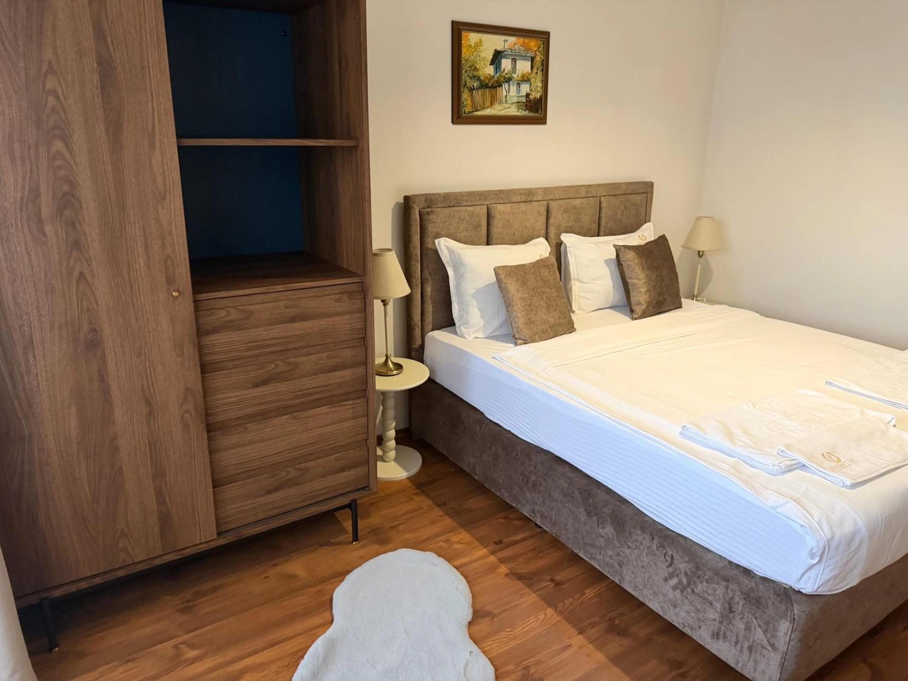 Bed in Elegant Lux Hotel