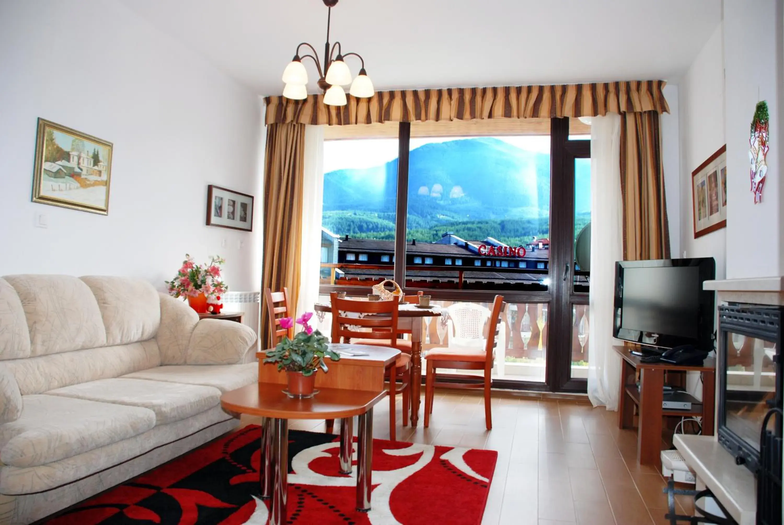 One-Bedroom Apartment in Elegant Lux Hotel One-Bedroom Apartment in Elegant Lux Hotel