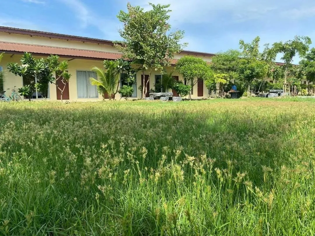 Sasi Nonthaburi Hotel