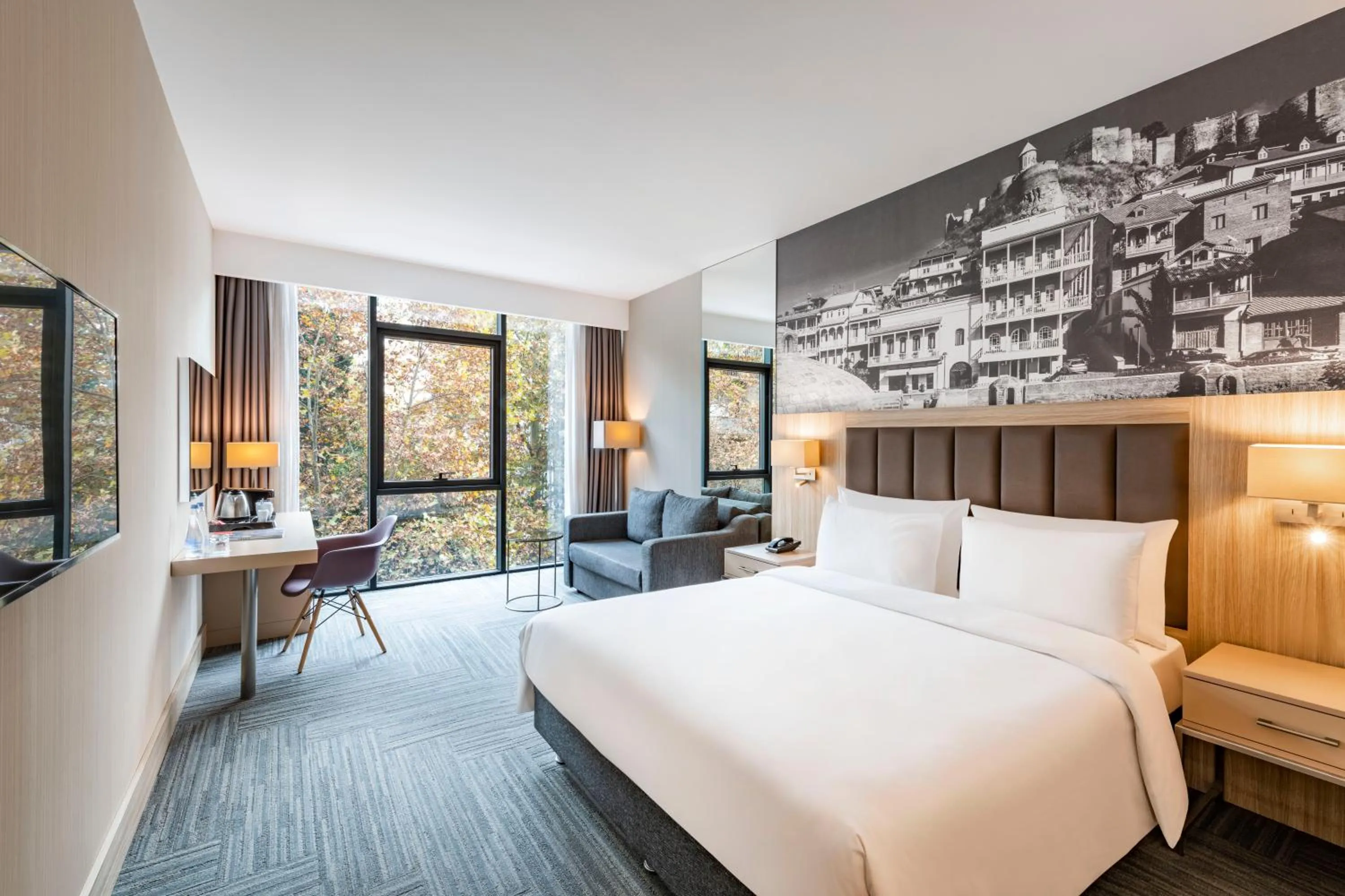 Photo of the whole room, Bed in Ramada Encore Tbilisi