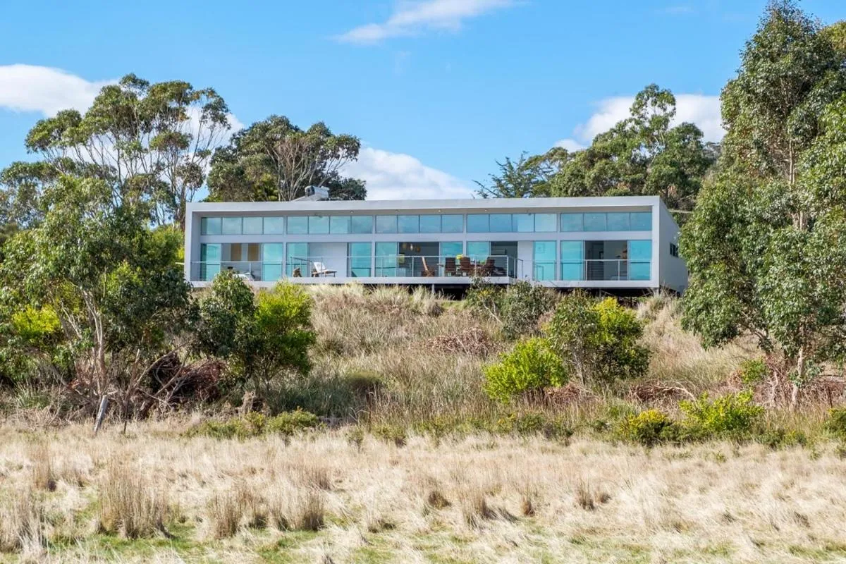 Bruny Island Escapes and Hotel Bruny