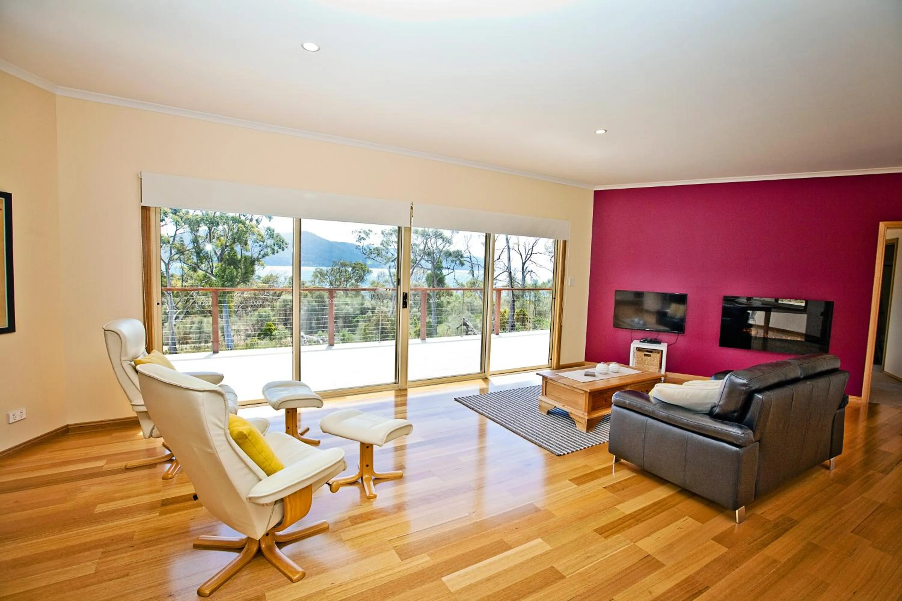 Day in Bruny Island Escapes and Hotel Bruny