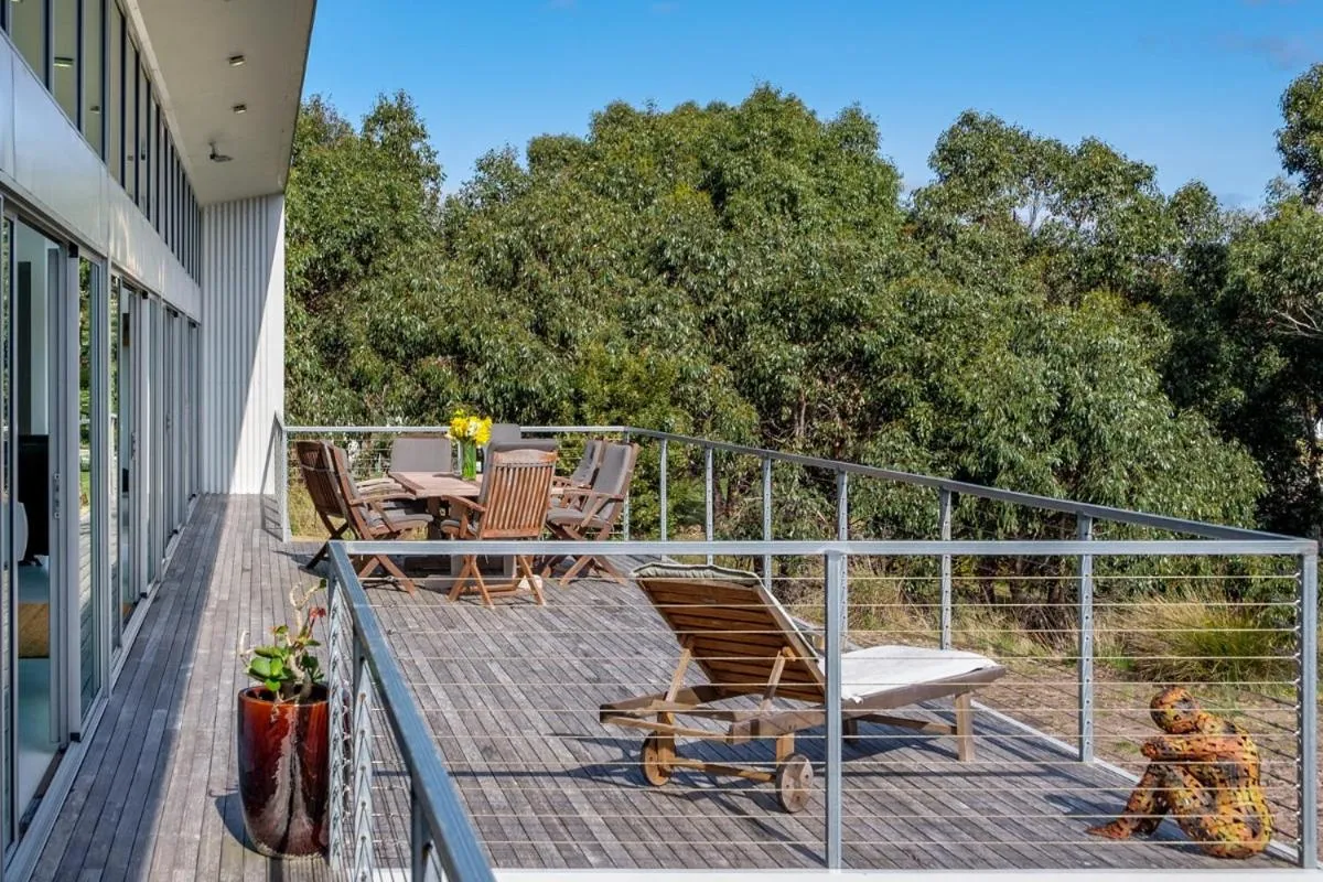 Bruny Island Escapes and Hotel Bruny