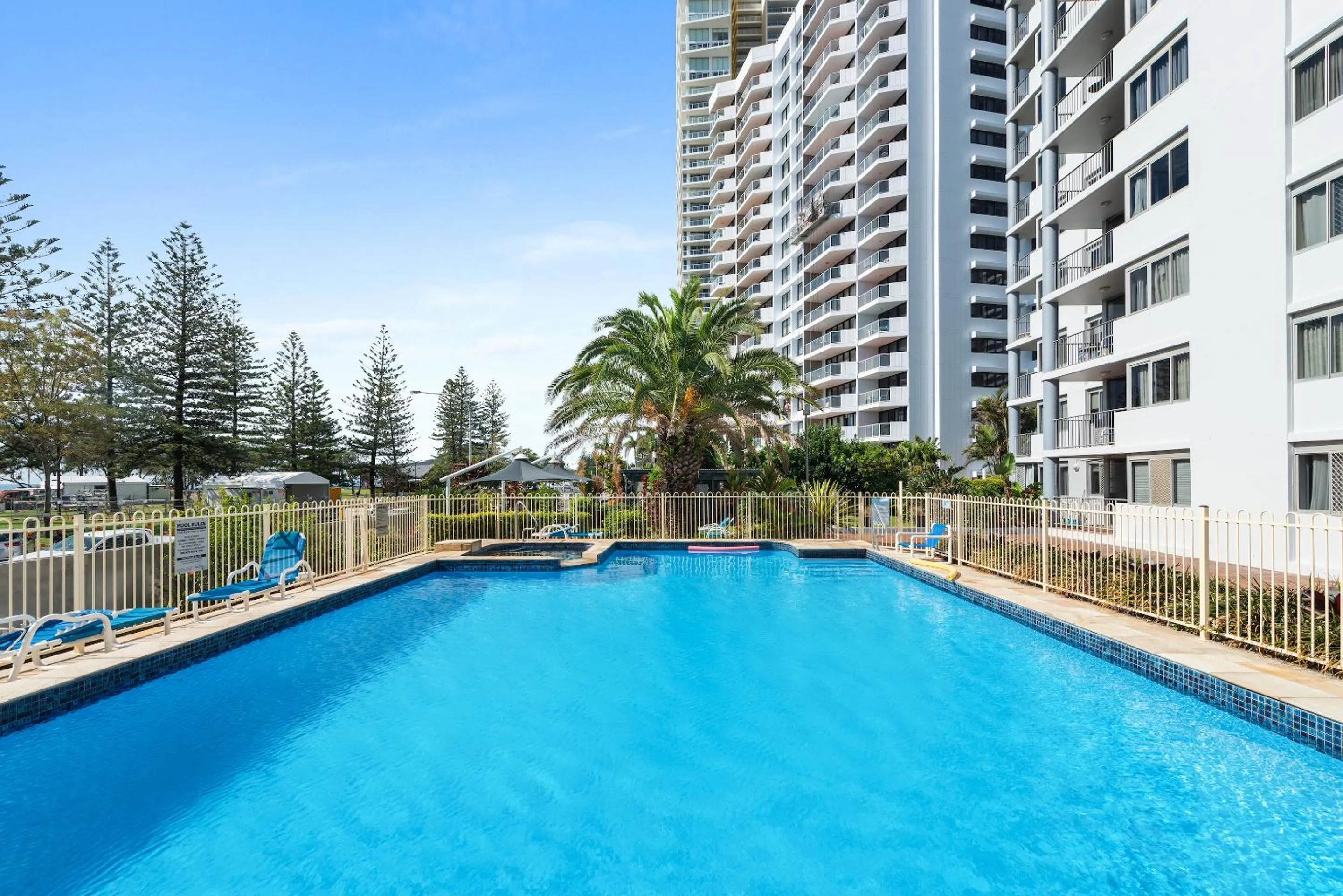 Swimming pool in Sandpiper Broadbeach
