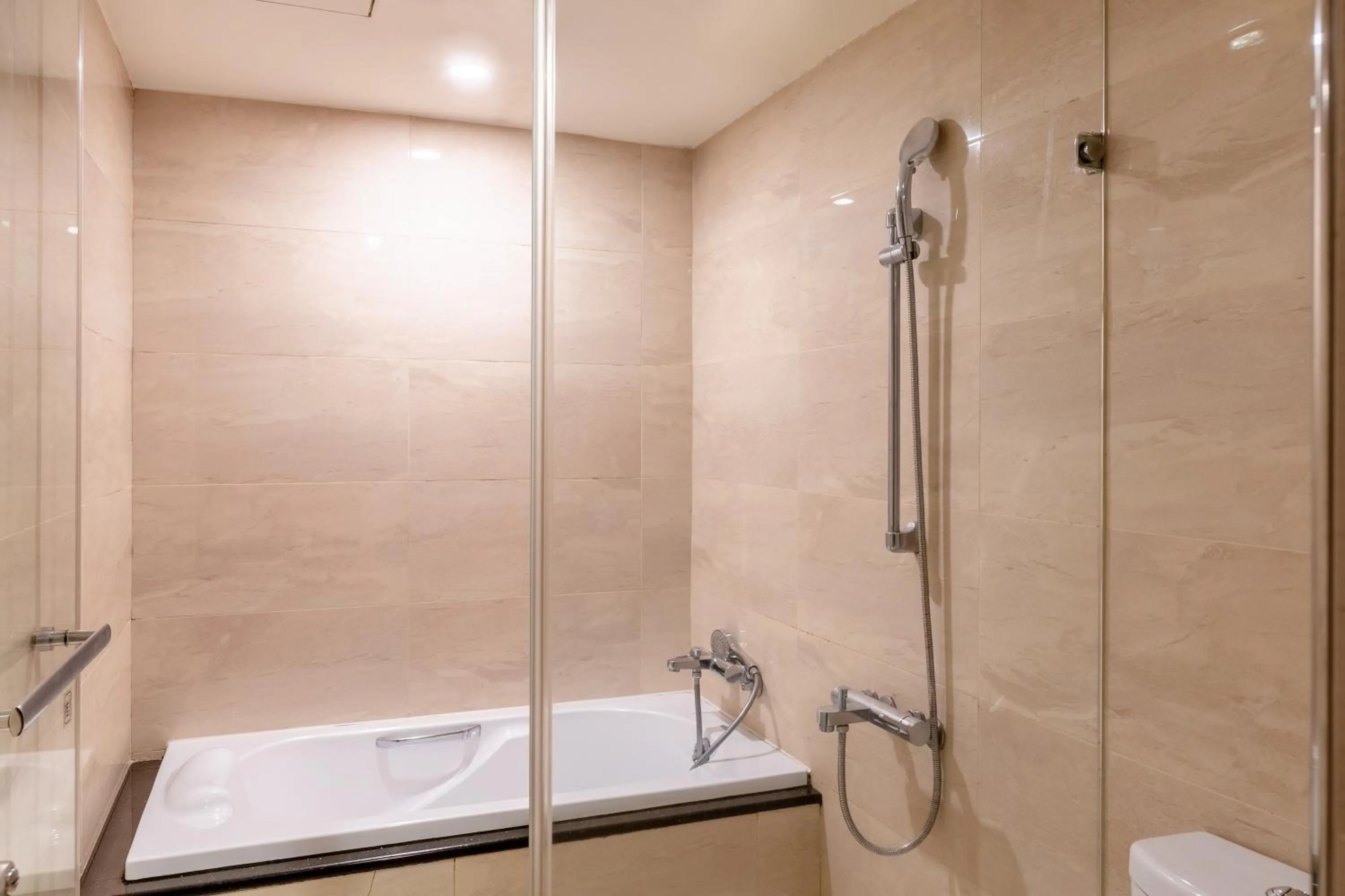 Bathroom in Guide Hotel Taipei Fuxing North