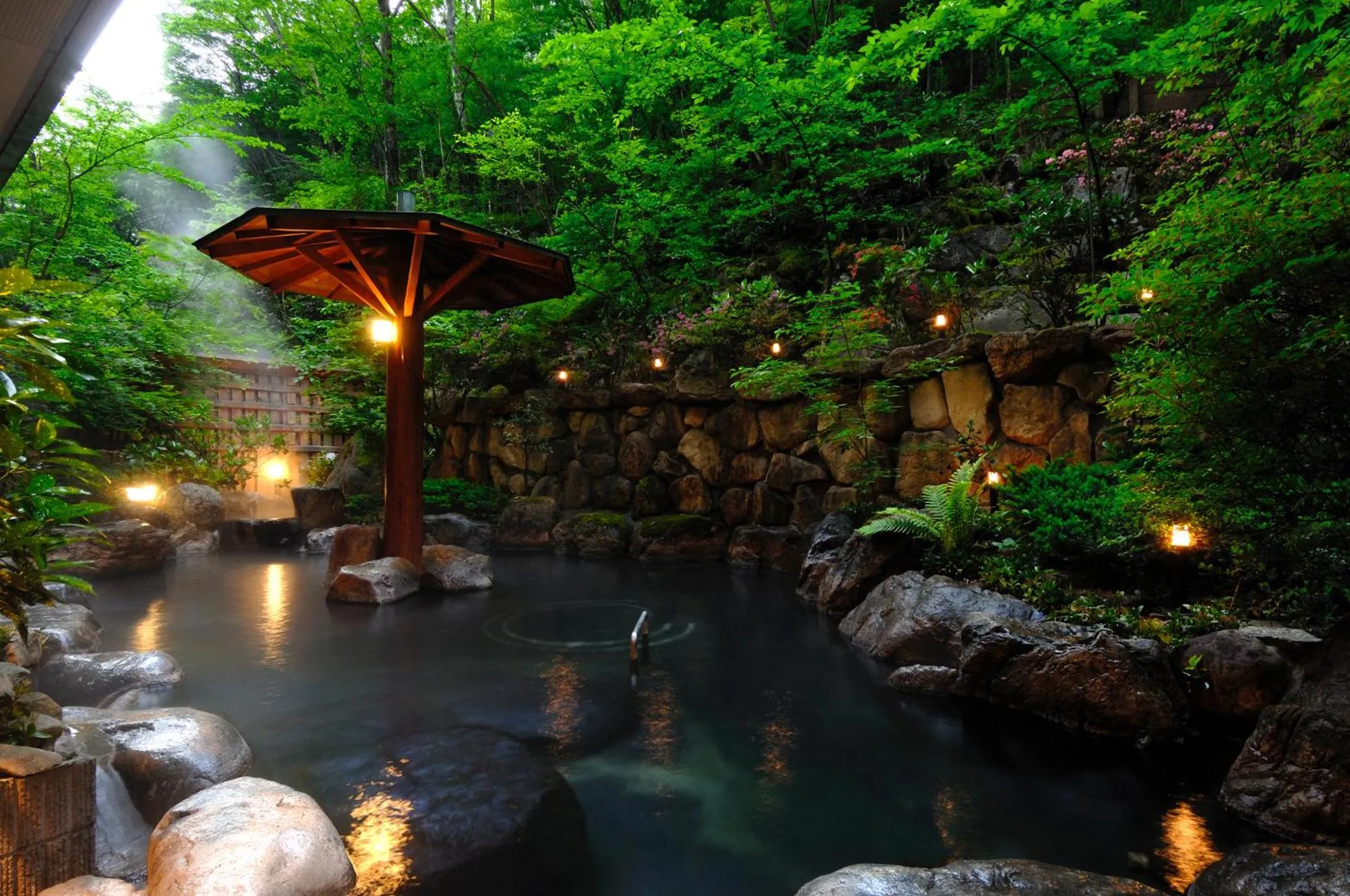 Hot Spring Bath in Hodakaso Yamano Hotel