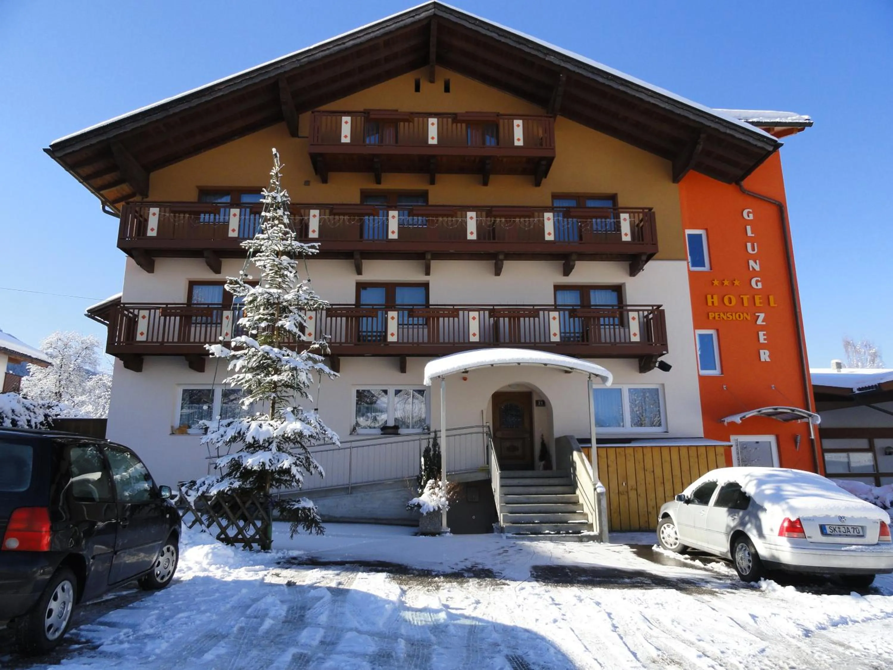 Property building in Appartements Glungezer