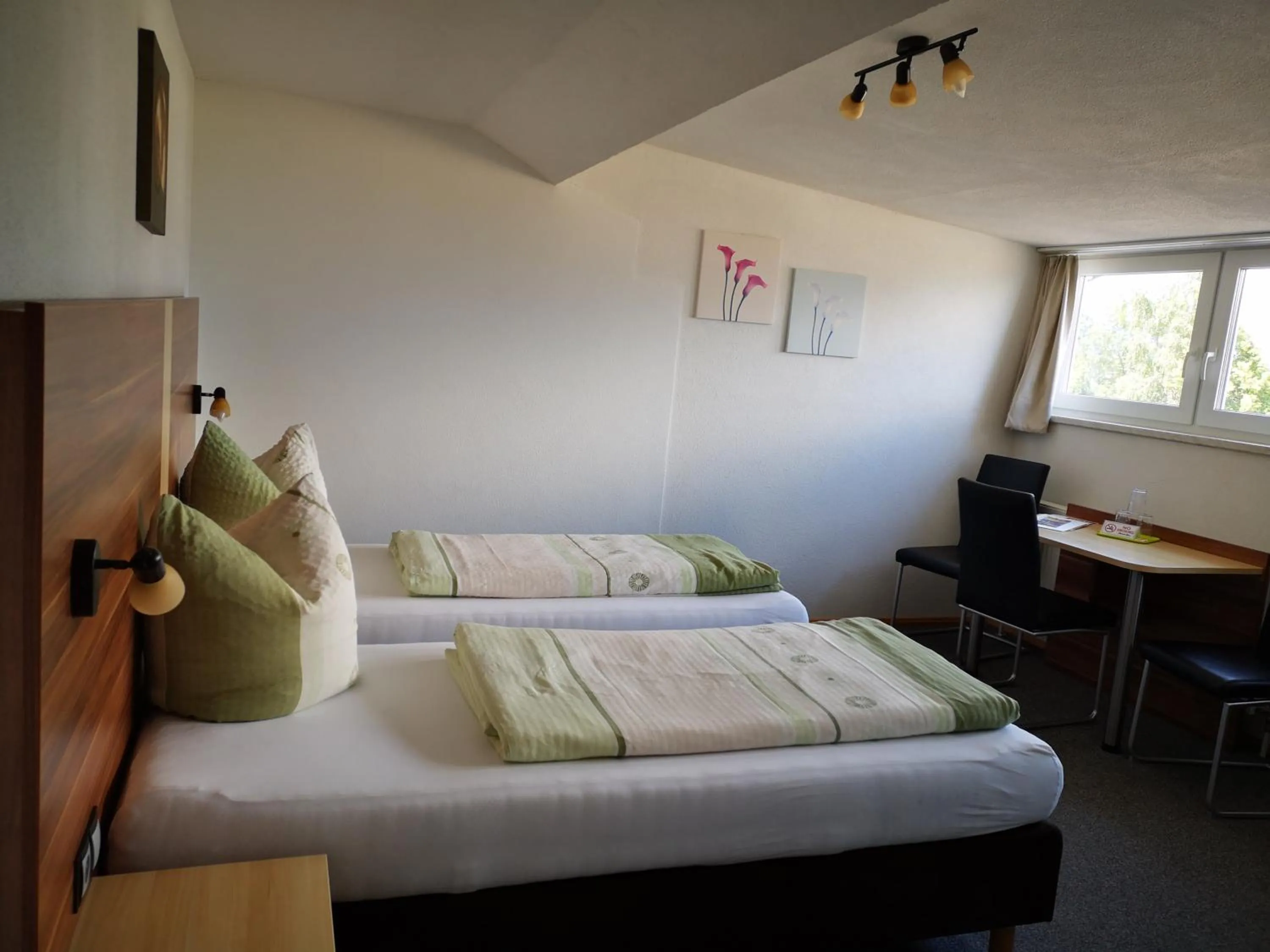 Bed in Appartements Glungezer