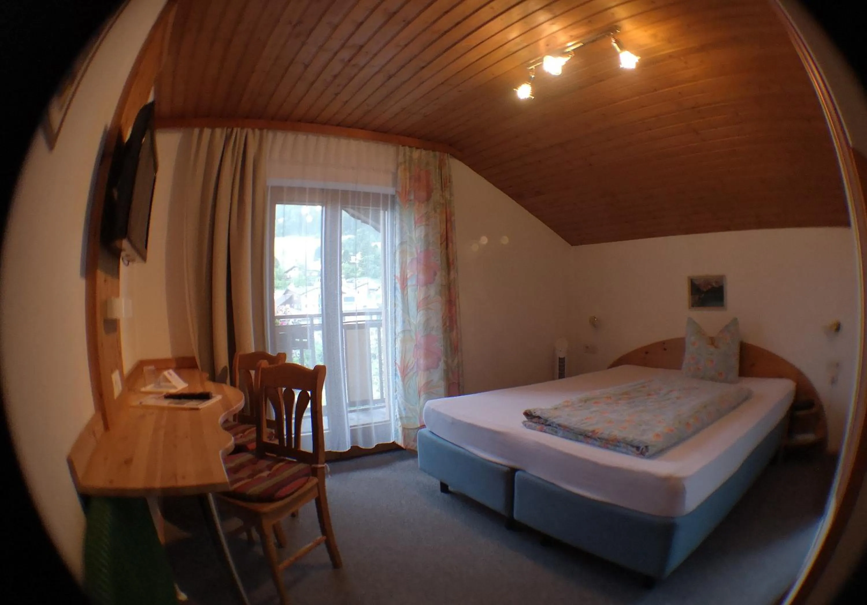 Bed in Appartements Glungezer